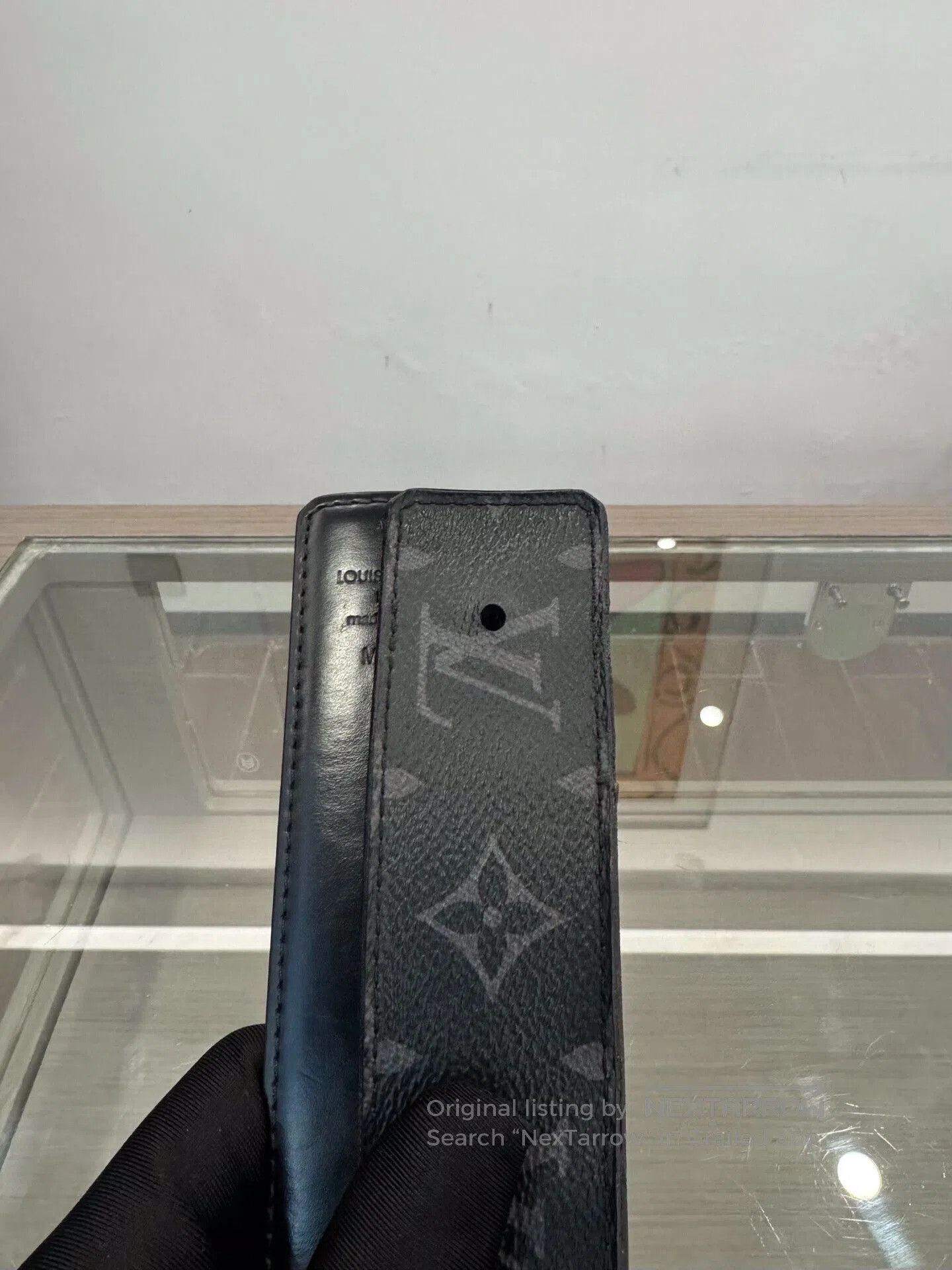 Louis Vuitton Louis Vuitton Initiales Black Gray Belt. Size ONE SIZE - 8 Thumbnail