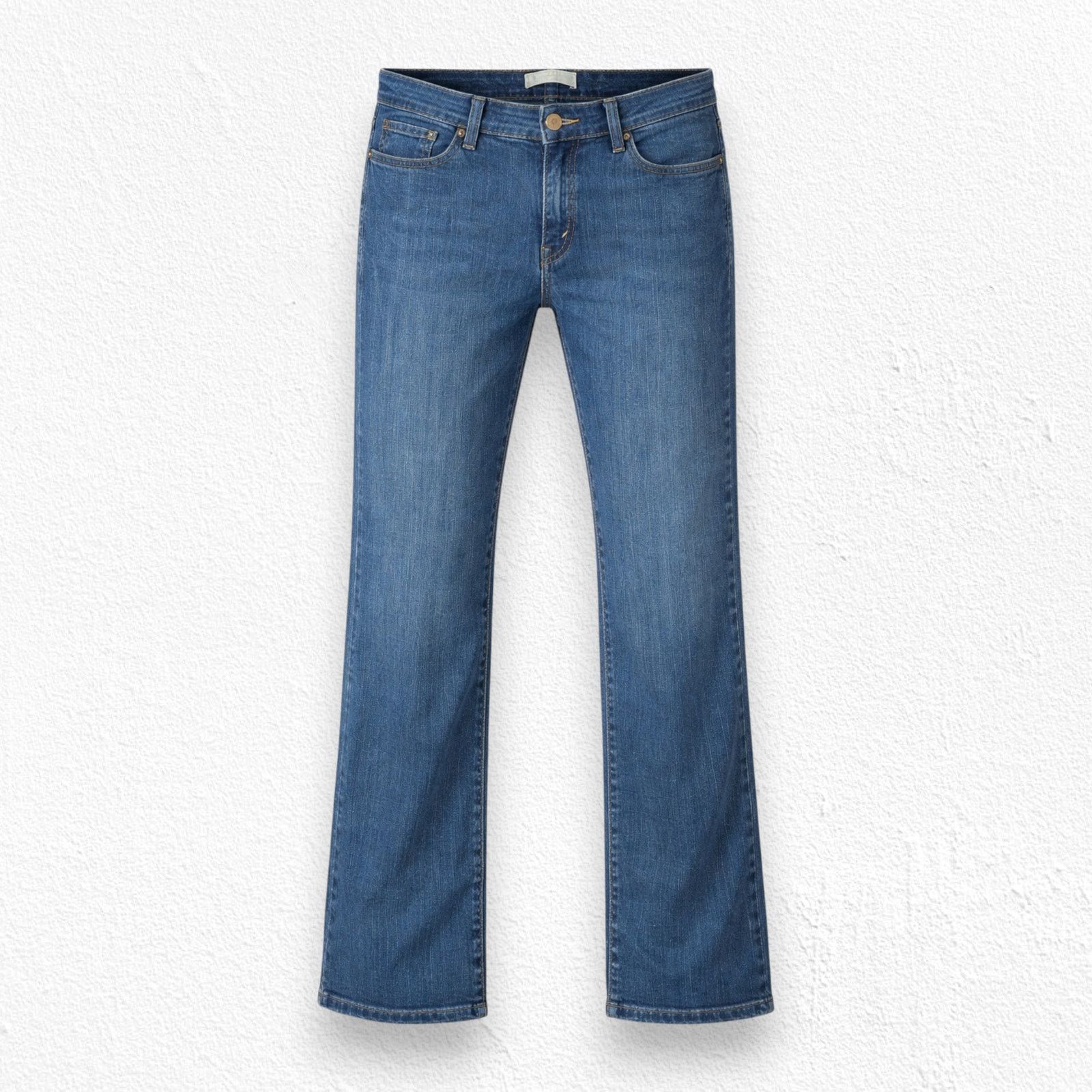 Levi's Levi's 512 Perfectly Shaping Bootcut Jeans Size 12 Size 34" / US 12 / IT 48 - 1 Thumbnail