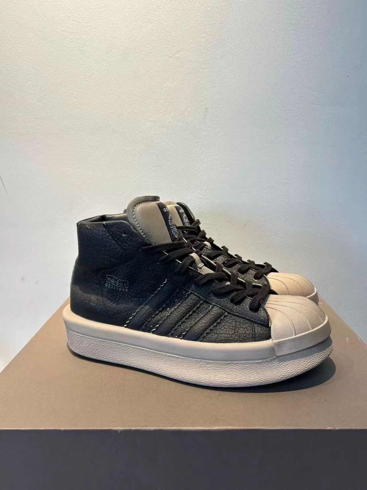 Rick Owens Rick Owens Pink Lowtop Sneakers 42 Men Size US 9 / EU 42 - 1 Thumbnail