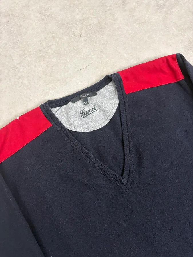 Gucci 2000s Gucci Navy & Red V-Neck Sweater Size US M / EU 48-50 / 2 - 5 Thumbnail