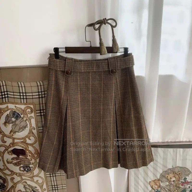 Burberry Burberry Women's Houndstooth Wool Skirt Size L. Size 30" / US 8 / IT 44 - 5 Thumbnail