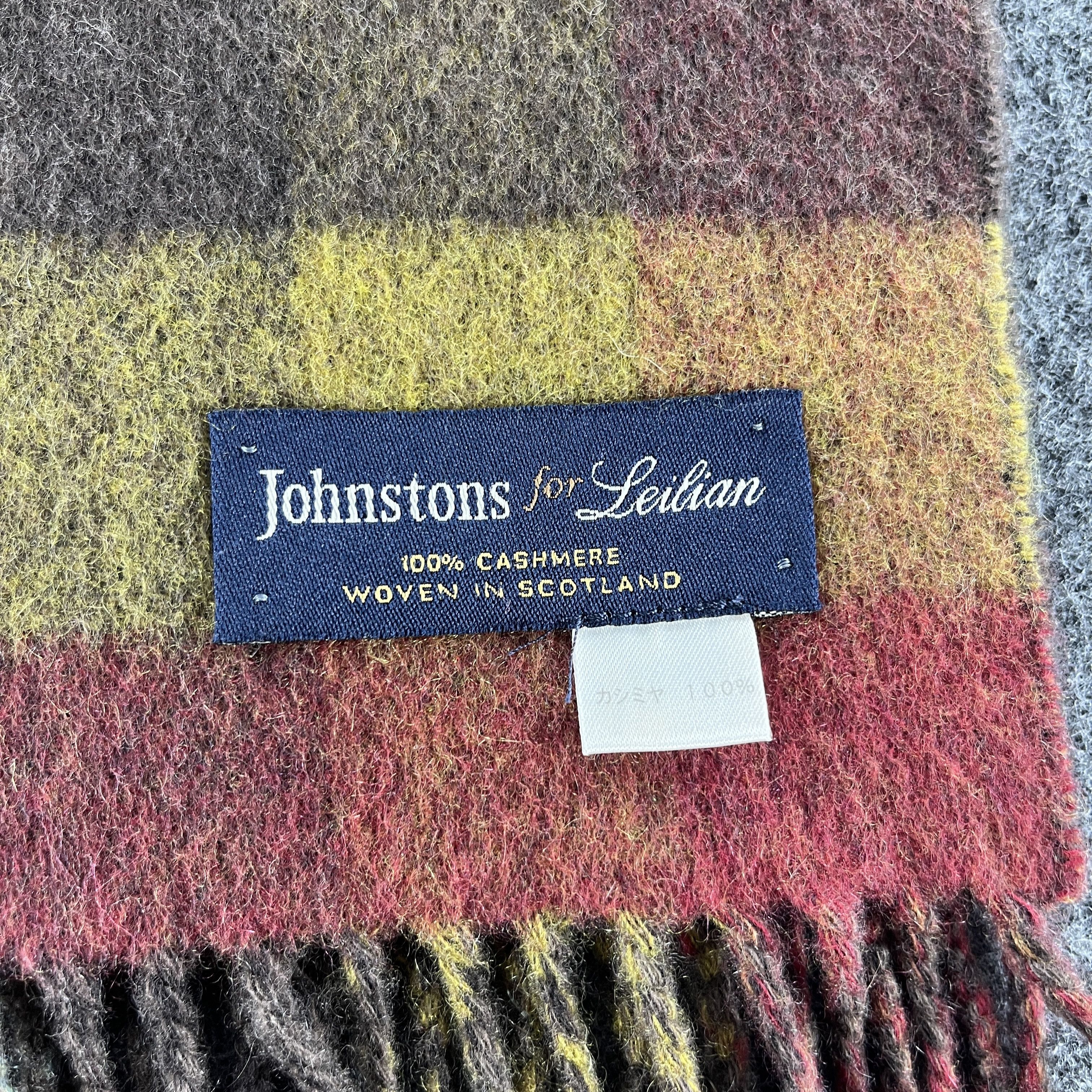 Johnstons Of Elgin Johnstons for Leilian Scarf / Muffler / Neckwear T1151 Size ONE SIZE - 5 Thumbnail