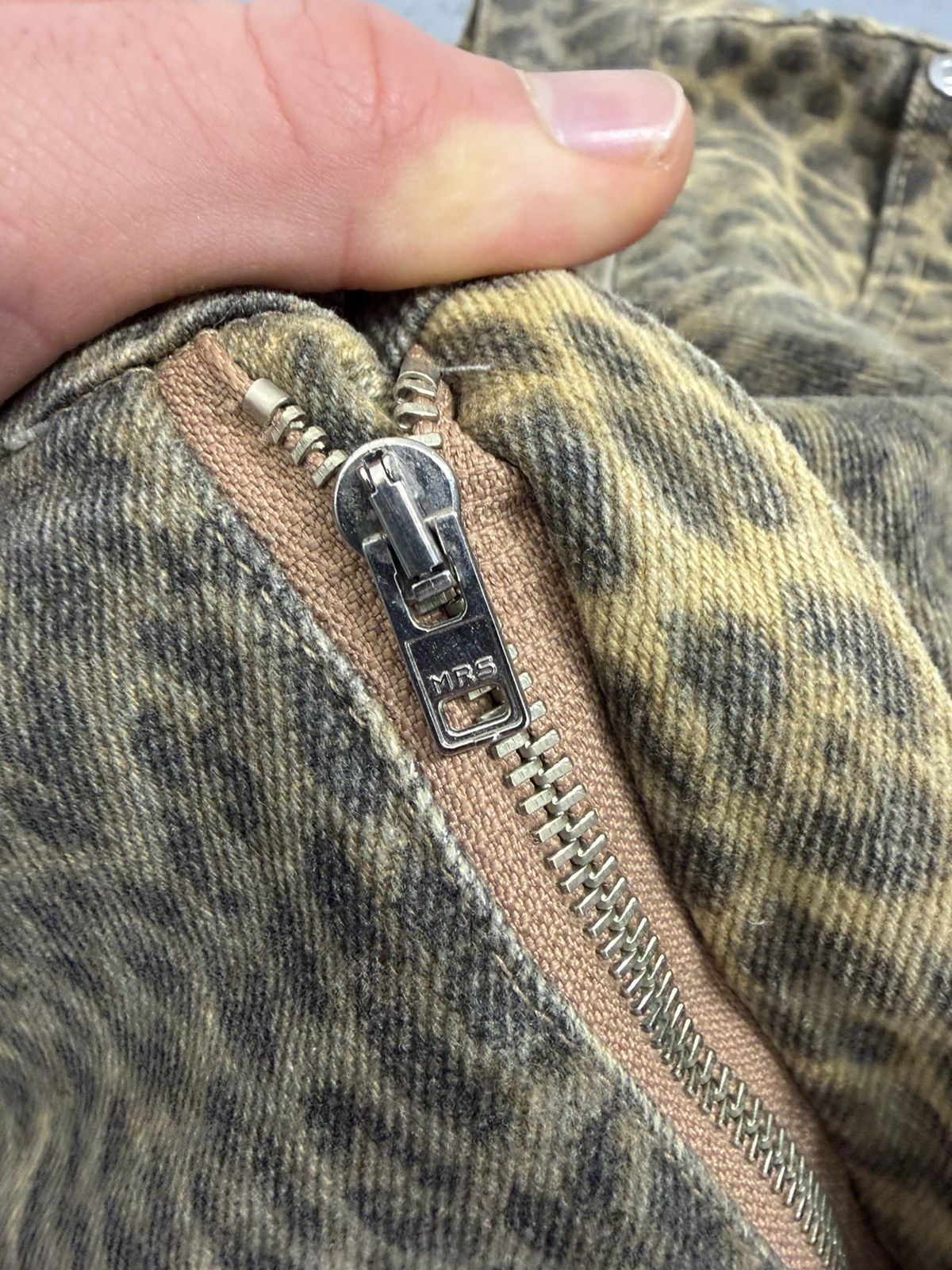 Just Cavalli Vintage Cavalli Jeans Leopard Overprinted Jeans Size 30" / US 8 / IT 44 - 8 Thumbnail