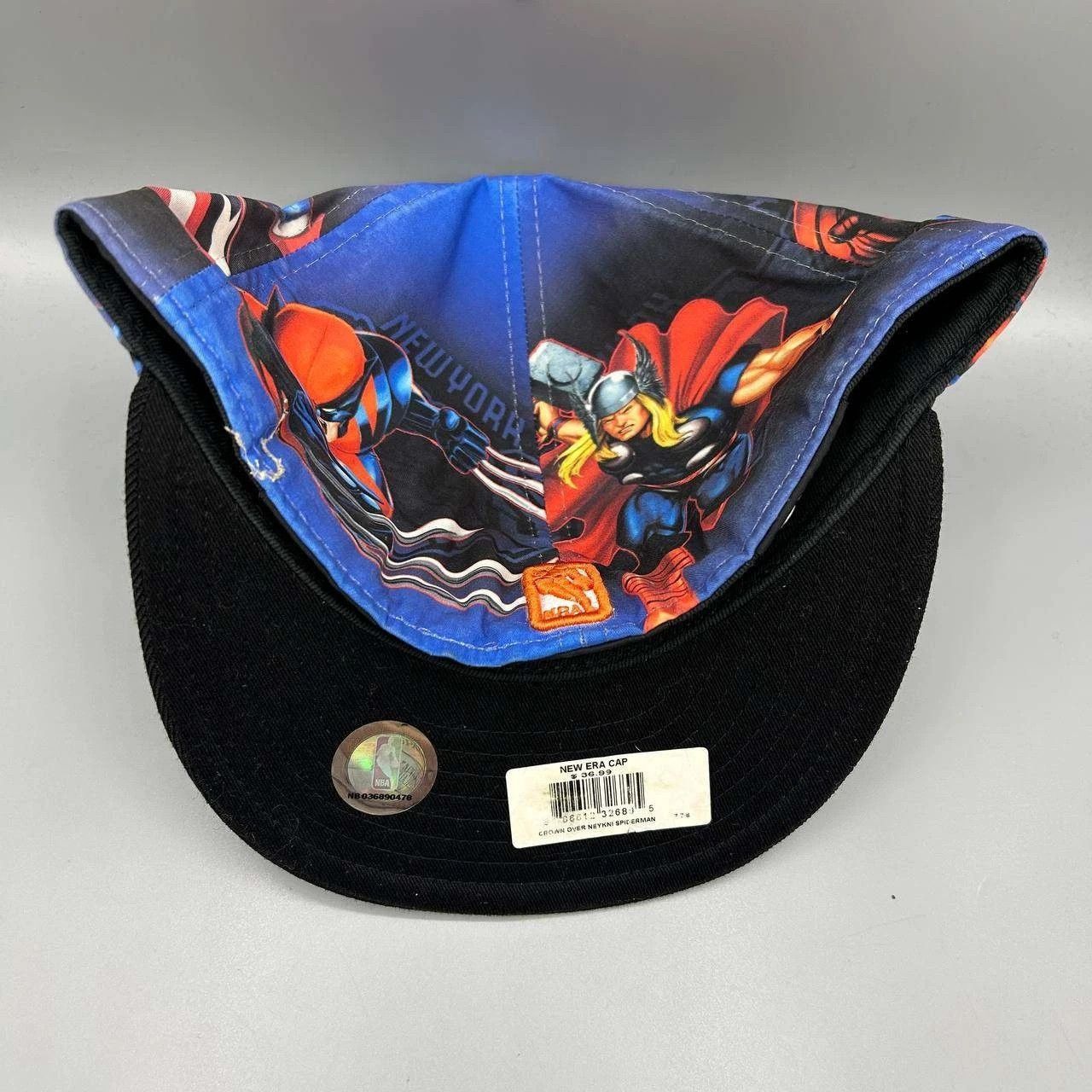 New Era New York Knicks x Marvel Spiderman Scape Hat 7 7/8 Fitted Size ONE SIZE - 4 Thumbnail