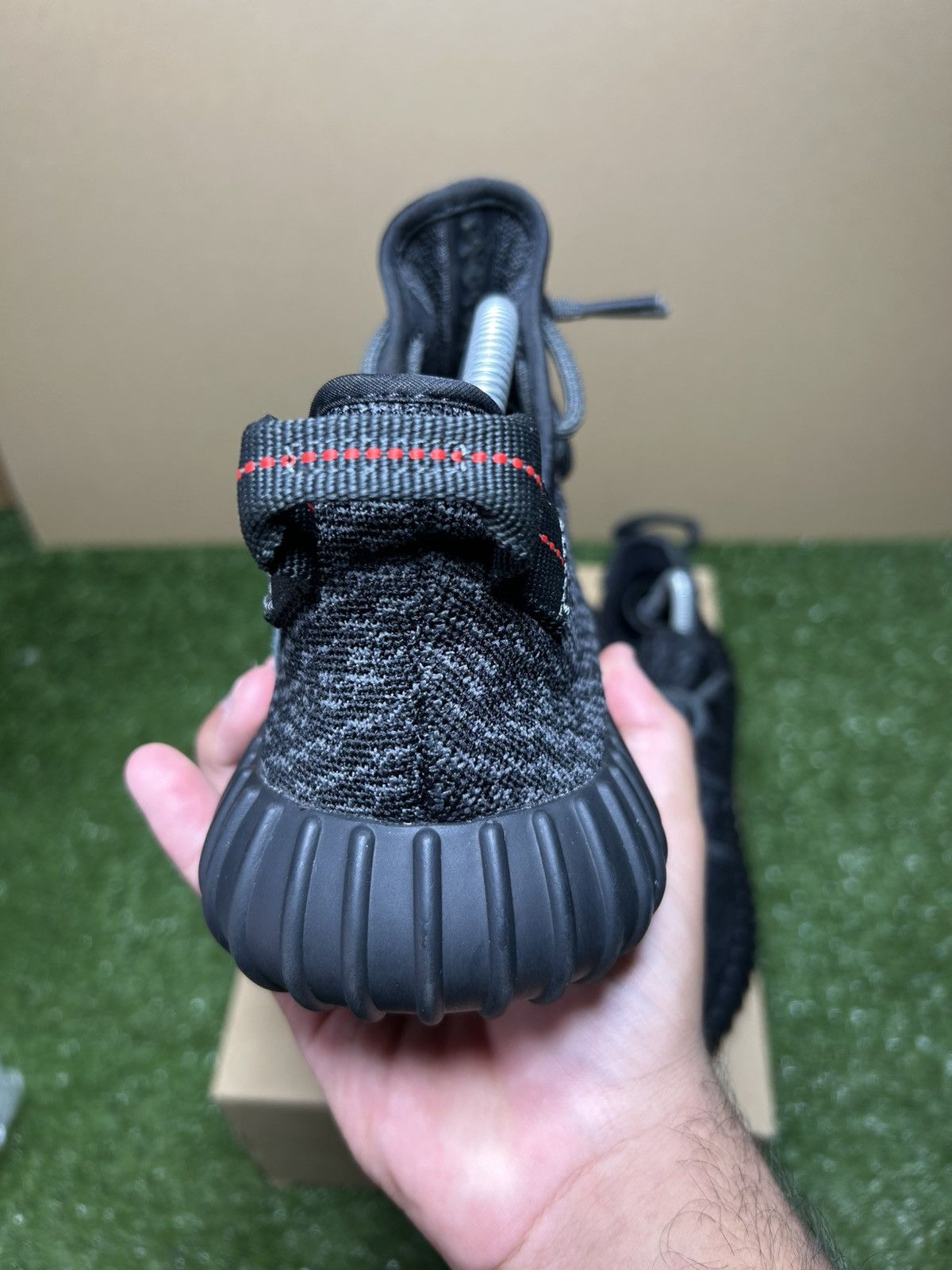 Yeezy Yeezy 350 Pirate Black Size US 9 / EU 42 - 8 Thumbnail