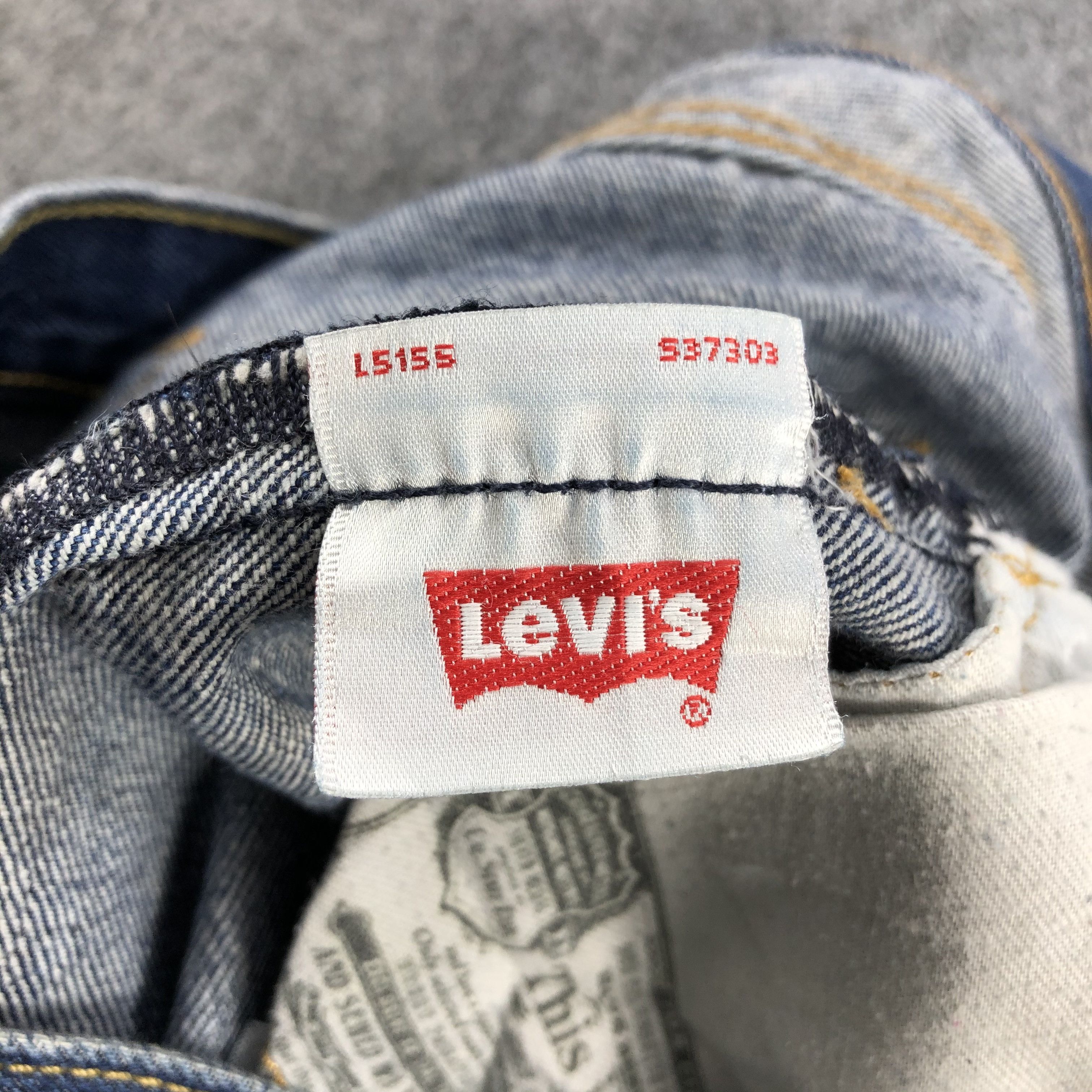 Levi's Vintage Blue Levis 501 Jeans-JM1004 Size US 35 - 13 Thumbnail