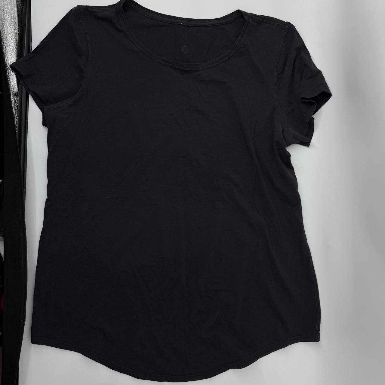 Lululemon Black Lululemon swiftly tech tee Size 8 Size M / US 6-8 / IT 42-44 - 1 Thumbnail