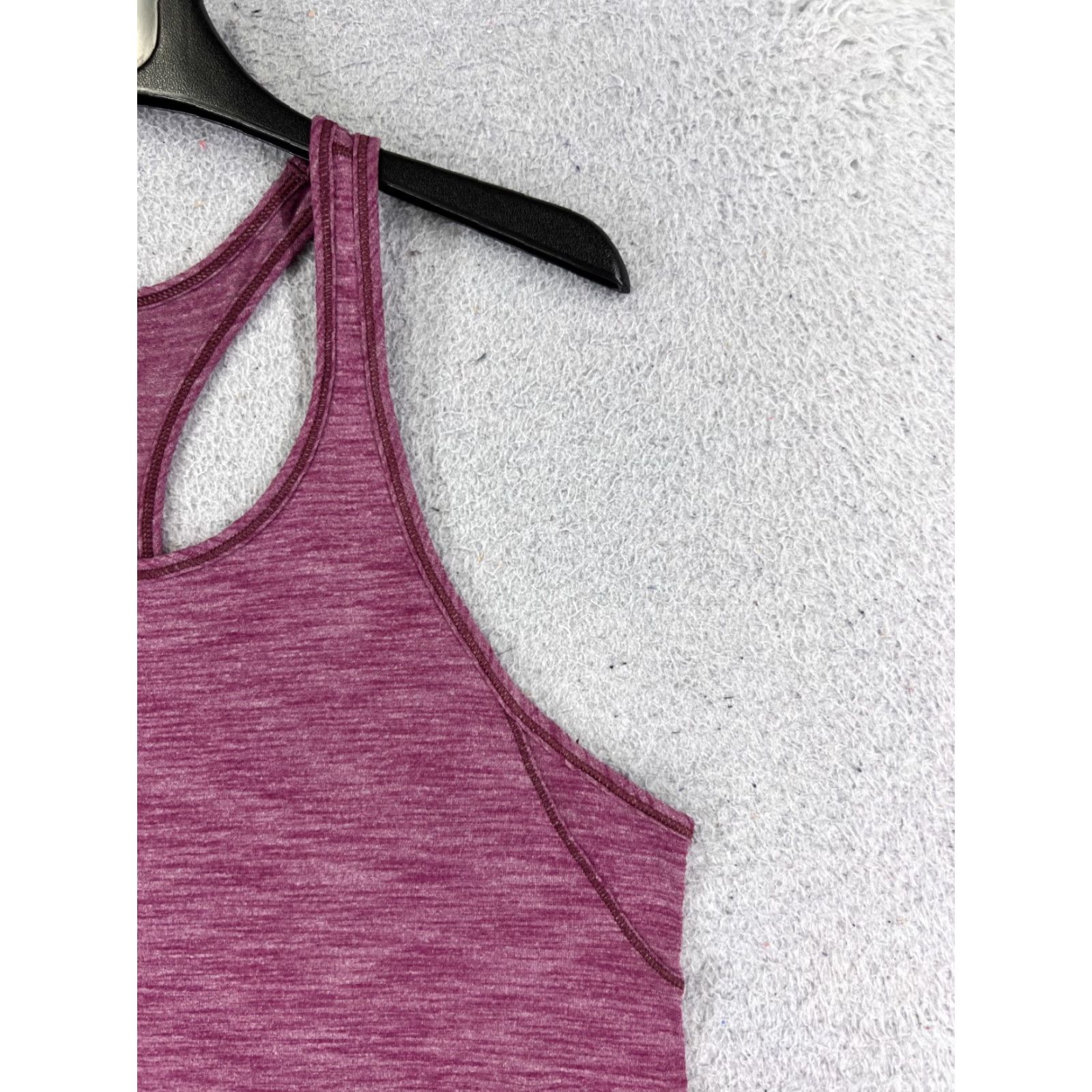 Lululemon Lululemon Shirt Women 4 Purple Long Distance Tank Luon Running Run Racerback Sleeveless Cropped All Seasons Breathable Casual Workwear Size S / US 4 / IT 40 - 2 Thumbnail