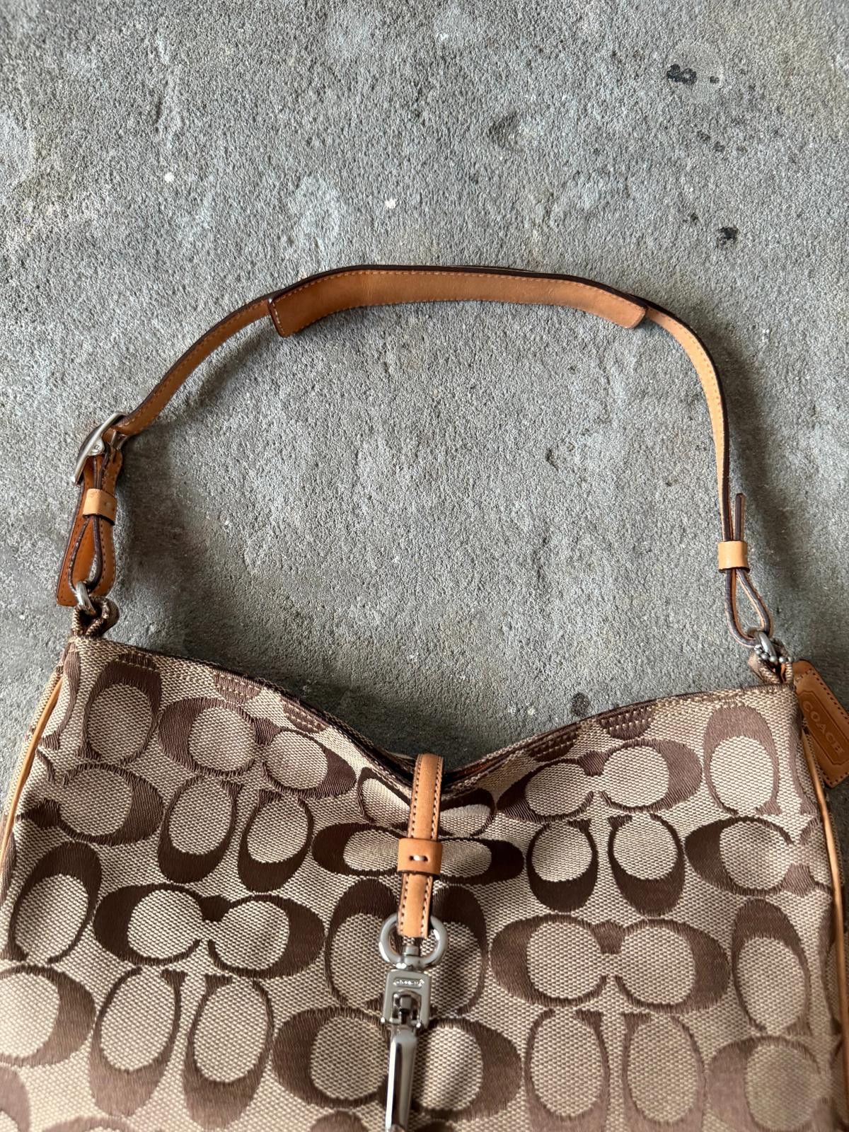 Coach Hobo Signature Clip Canvas Shoulder Bag Tan