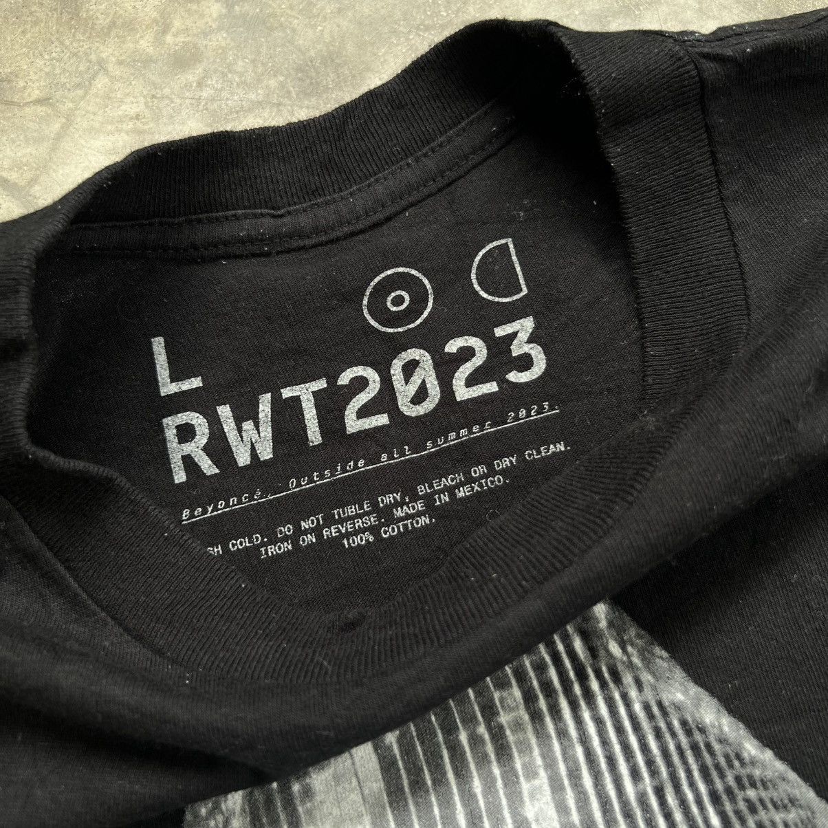 Beyonce Beyonce RWT 2023 Renaissance World Tour T-shirt Size US L / EU 52-54 / 3 - 6 Thumbnail