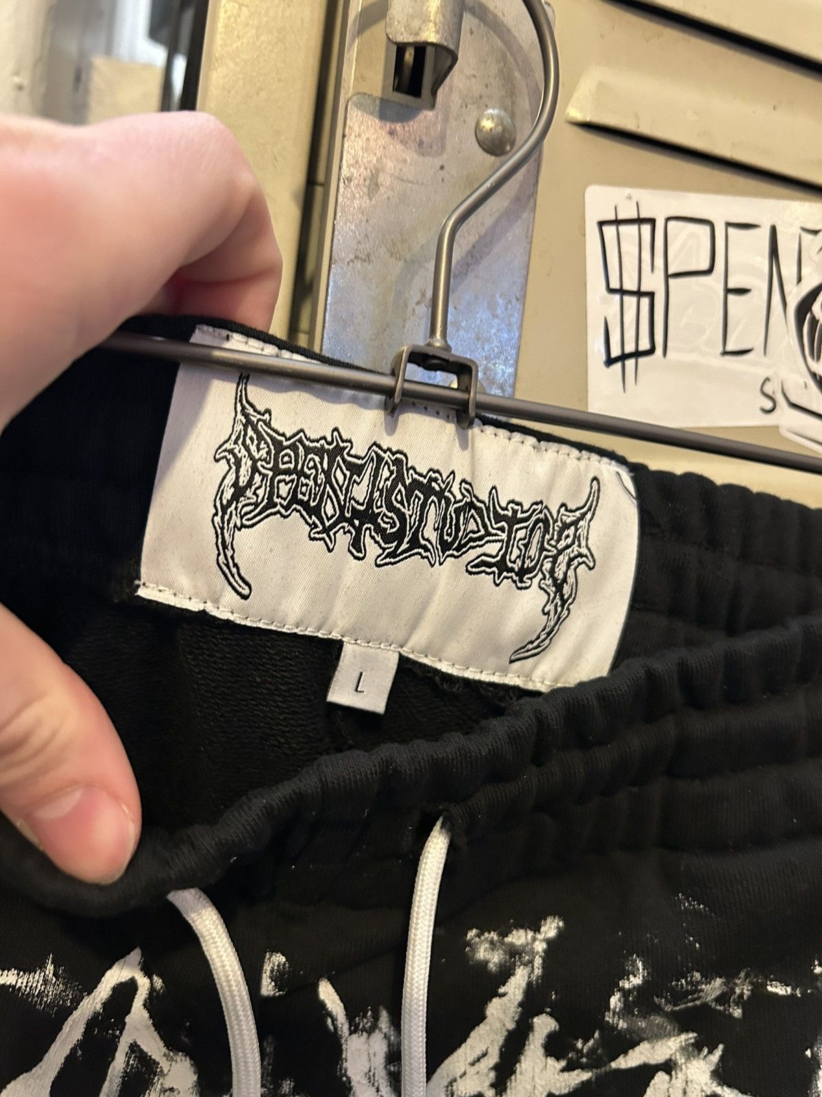 Other All over print signature barbed wire sweatpants Size US 34 / EU 50 - 3 Thumbnail