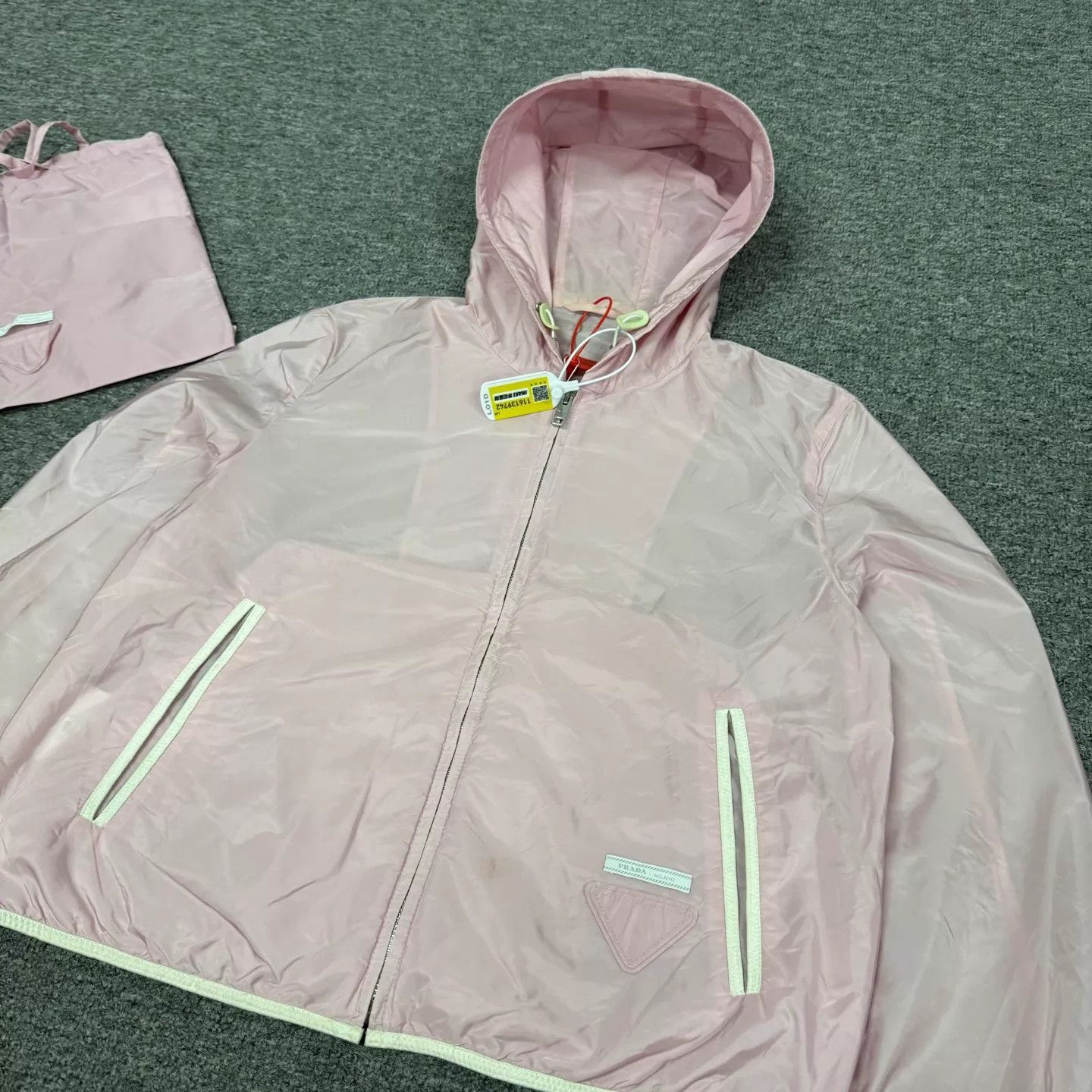 Prada Prada Light Pink Hooded Zip Skin Jacket 99 New Size S / US 4 / IT 40 - 4 Thumbnail