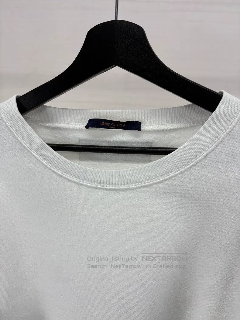 Louis Vuitton Louis Vuitton size 4l Back Instruction sweatshirt Size US M / EU 48-50 / 2 - 7 Thumbnail