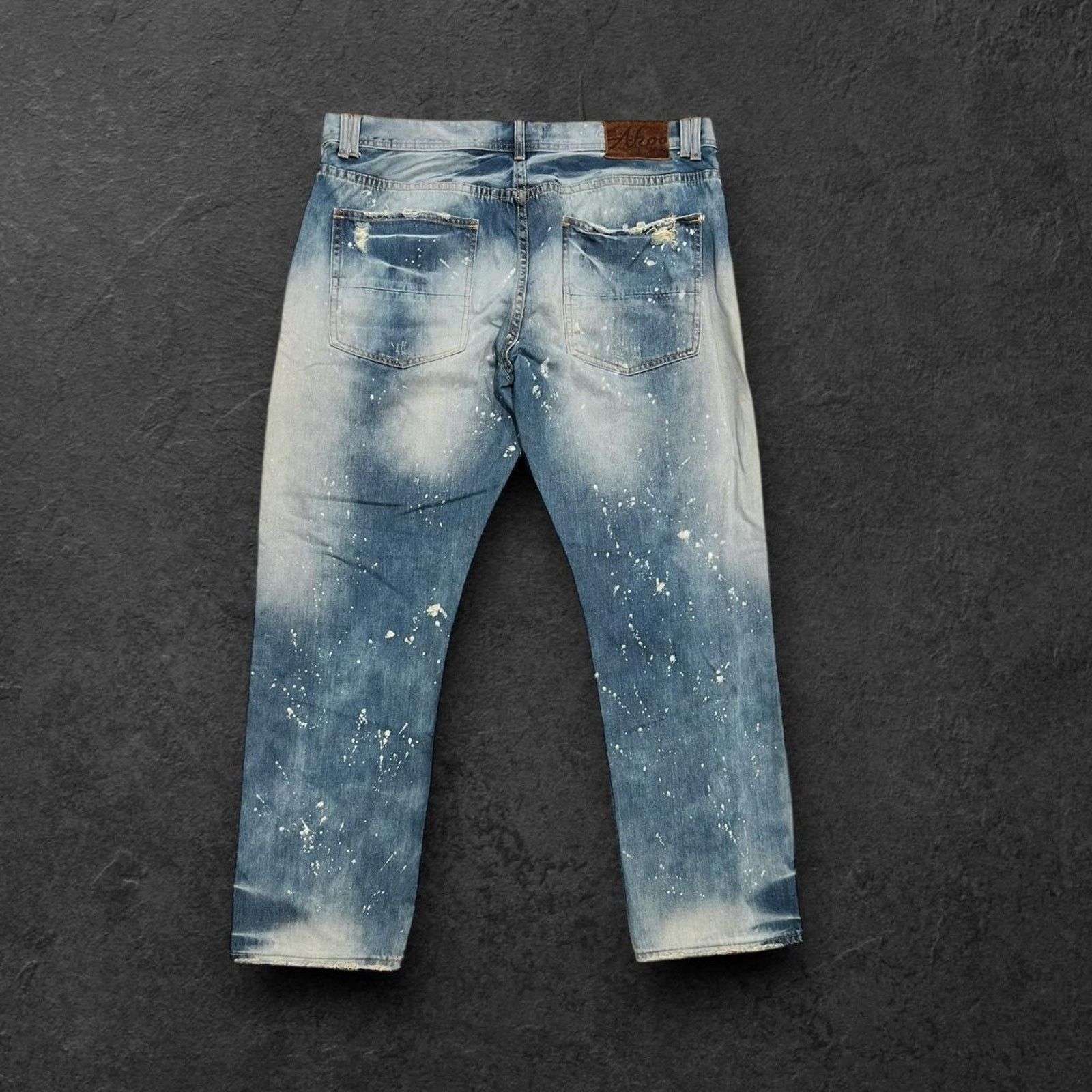 AKOO Akoo Distressed Light Wash Denim Jeans w/ Paint Splatter Size US 40 / EU 56 - 3 Thumbnail