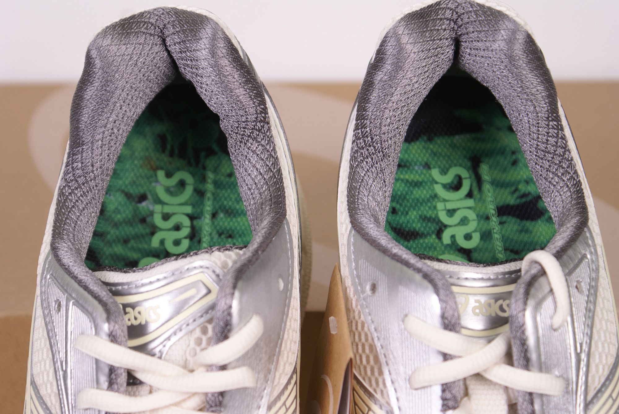 Asics 2024 atmos x Asics Gel Kayano 14 GLOW IN THE DARK YAKOUTAKE Size US 11 / EU 44 - 4 Thumbnail