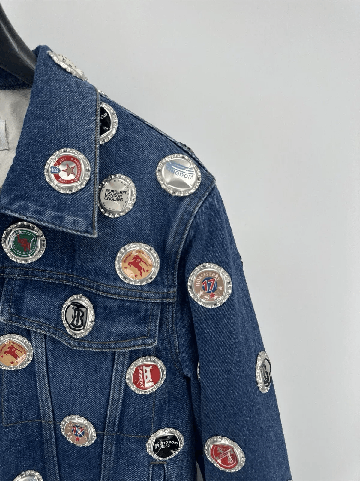 Burberry Burberry Bottle Cap Detail Denim Jacket Size 48 Size US M / EU 48-50 / 2 - 3 Thumbnail