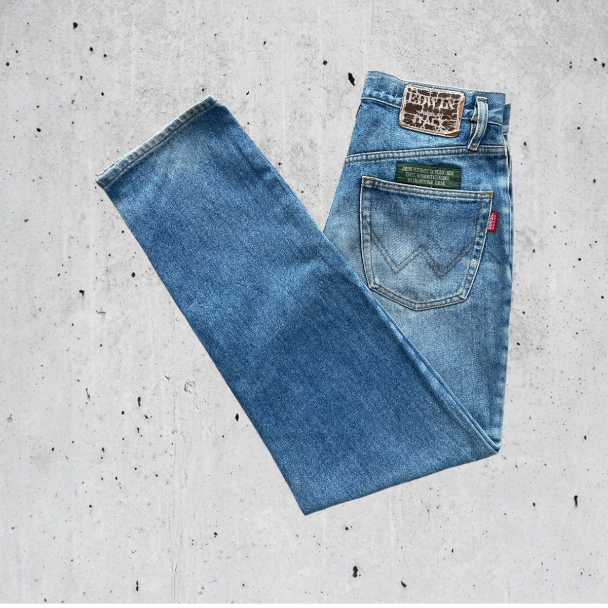 Edwin 🔥 Edwin Italy Distressed Denim Vintage W31 🔥 Size US 31 - 13 Thumbnail