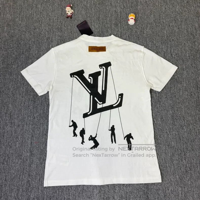 Louis Vuitton Louis Vuitton Paratrooper print crewneck pullover short sl Size US S / EU 44-46 / 1 - 2 Thumbnail