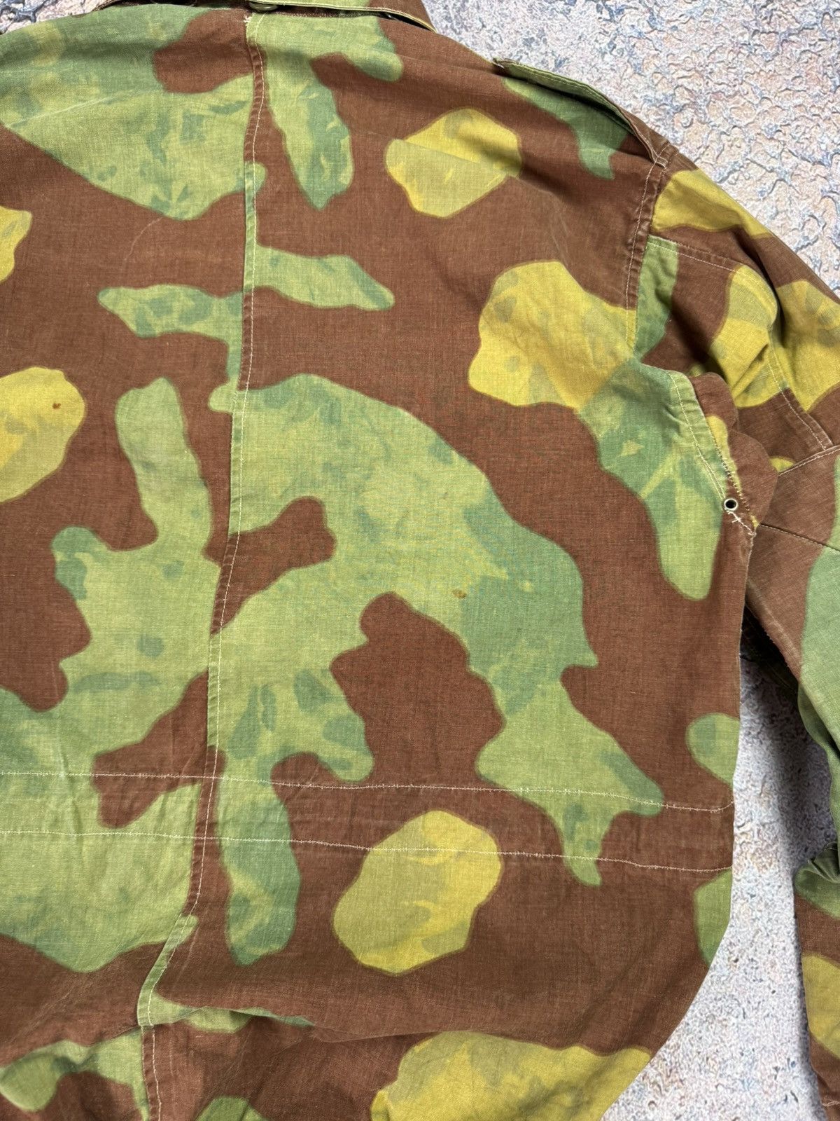 Vintage 1968 Italian Army San Marco M29 Paratrooper Camo Jacket Size US M / EU 48-50 / 2 - 19 Thumbnail