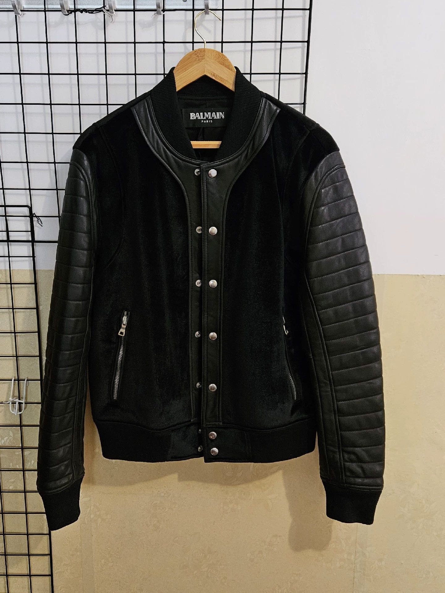 Balmain Balmain French teddy jacket bomber Size US L / EU 52-54 / 3 - 1 Thumbnail