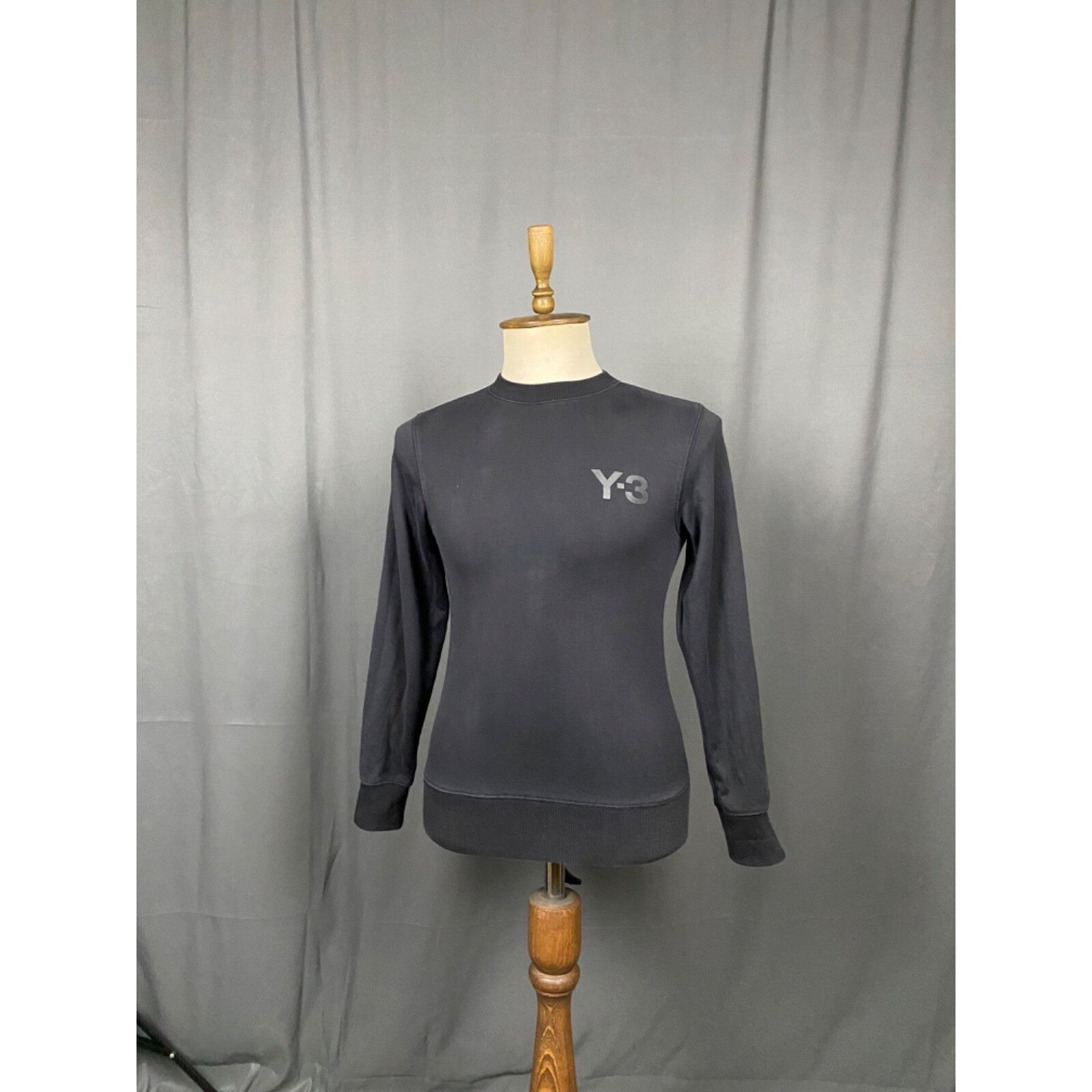 Y-3 Y-3 x Adidas Small Logo Men's Black Crewneck Sweatshirt Swea Size US XS / EU 42 / 0 - 2 Thumbnail