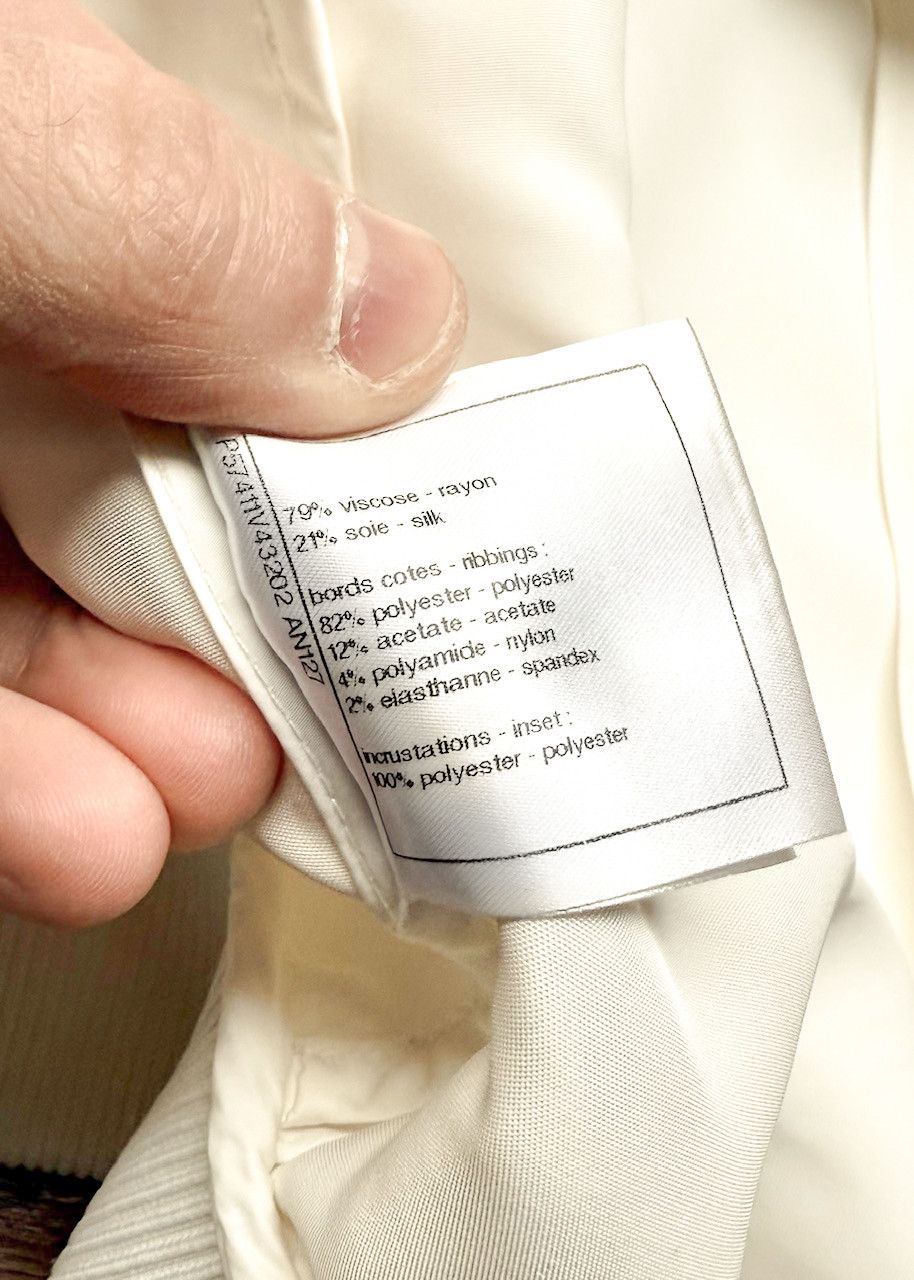 Chanel Chanel Ivory Satin Bomber Jacket Size M / US 6-8 / IT 42-44 - 10 Thumbnail