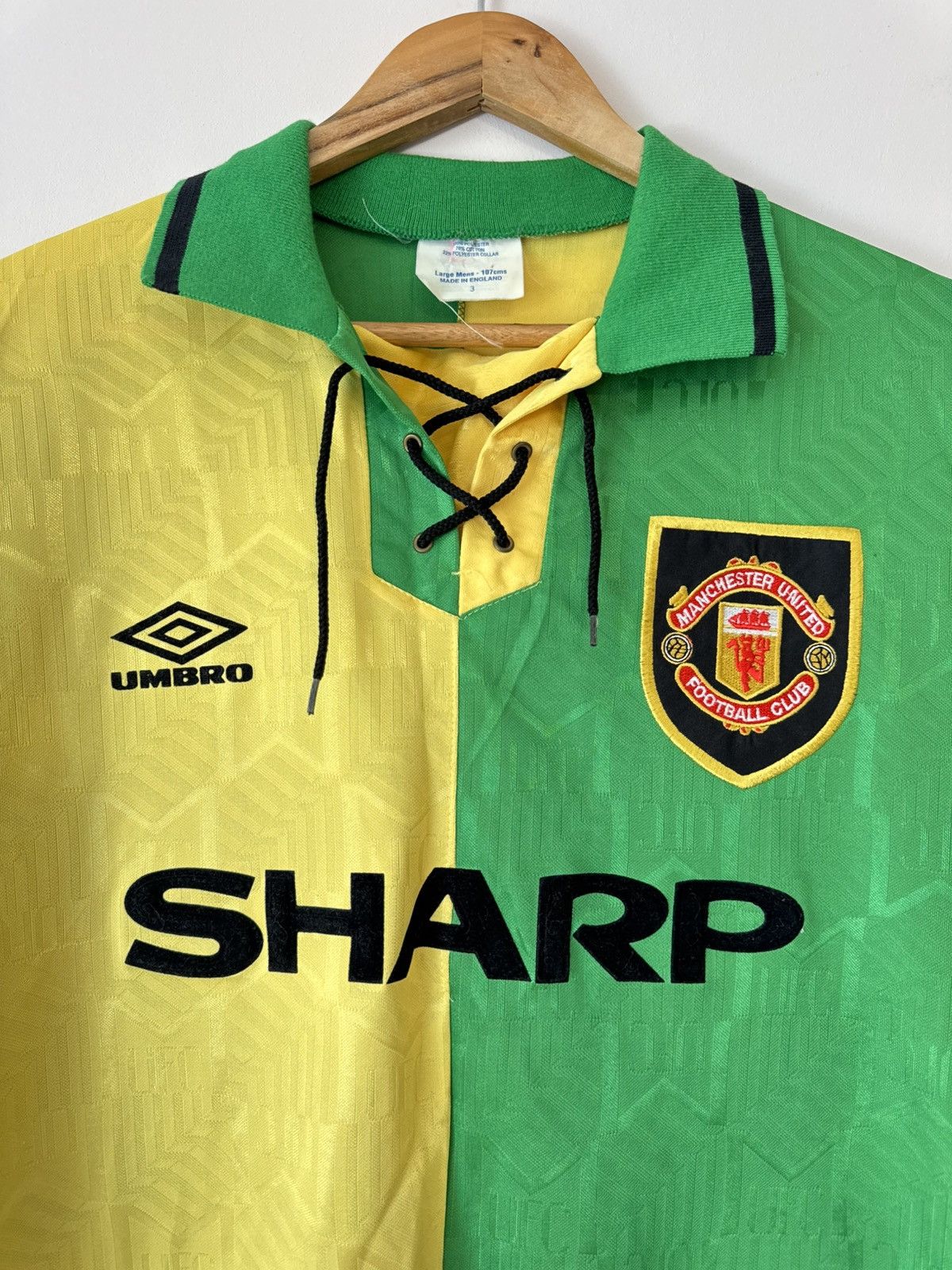 Umbro Vintage Manchester United 1992-1994 Third Soccer Jersey Kit Size US L / EU 52-54 / 3 - 7 Thumbnail