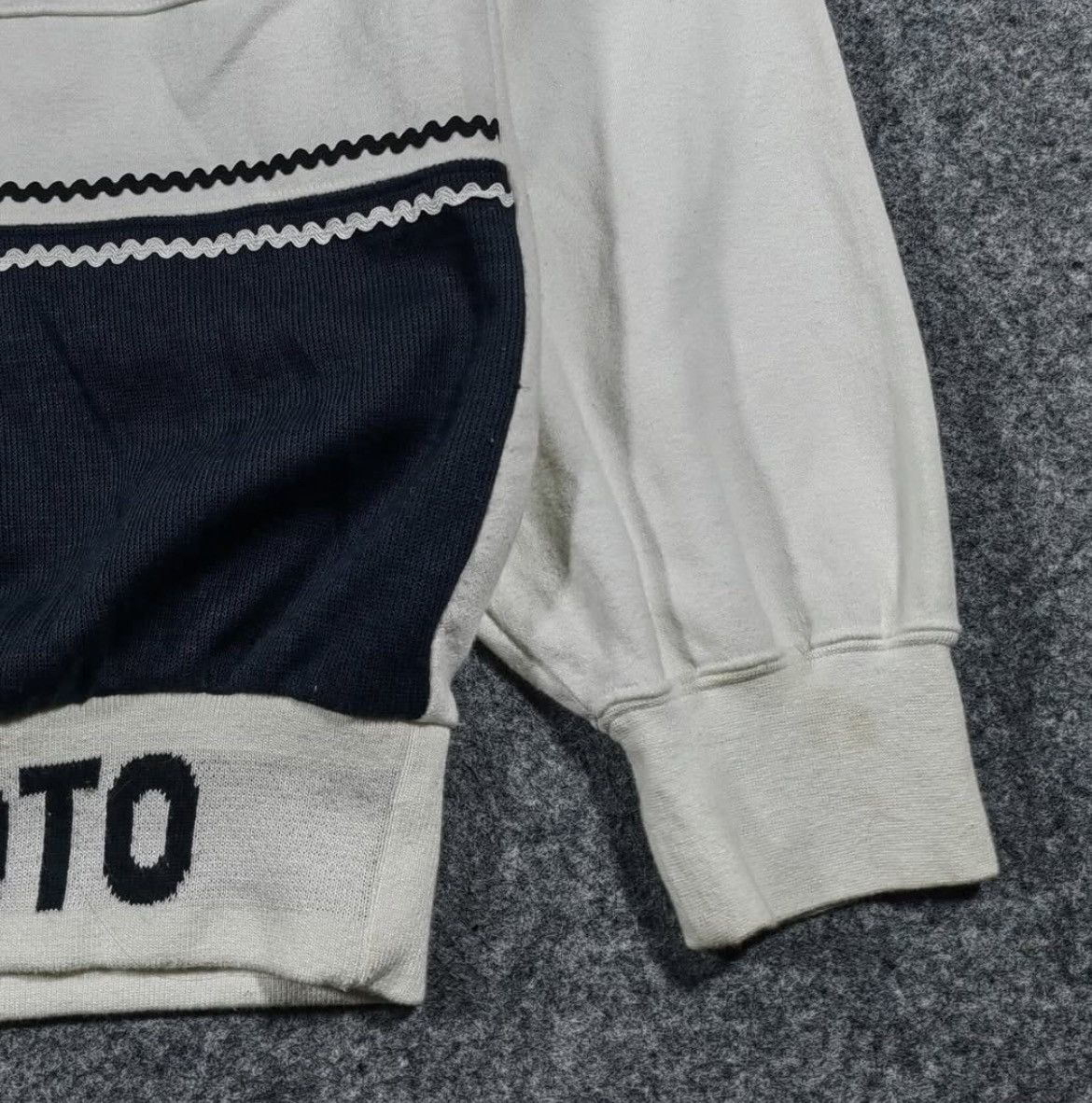 Yohji Yamamoto 2000s Kansai Man Yamamoto Embroidery Logo Hoddie Size US M / EU 48-50 / 2 - 8 Thumbnail