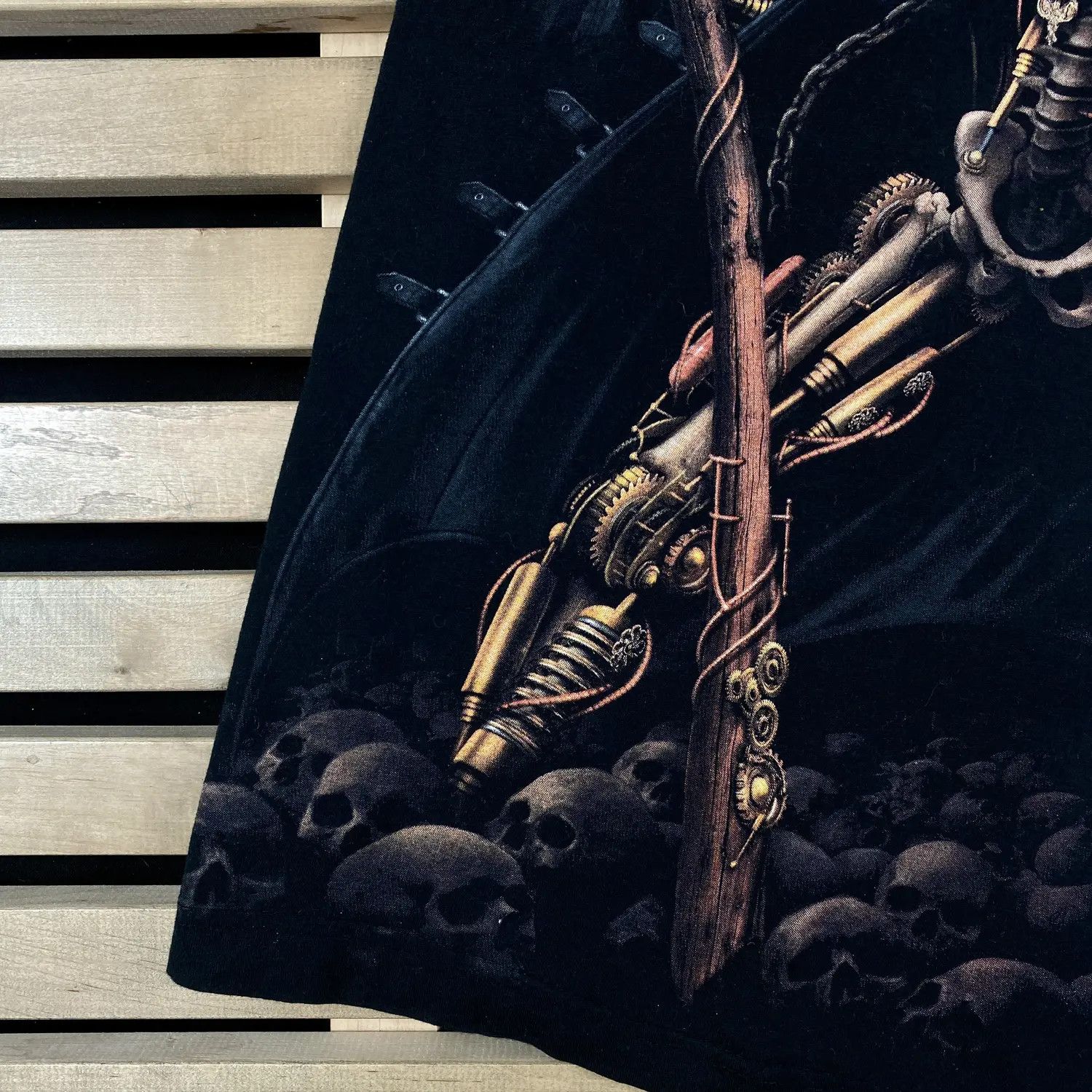 Band Tees Mens T-Shirt Spiral Skeleton Vintage Size M Size US M / EU 48-50 / 2 - 3 Thumbnail
