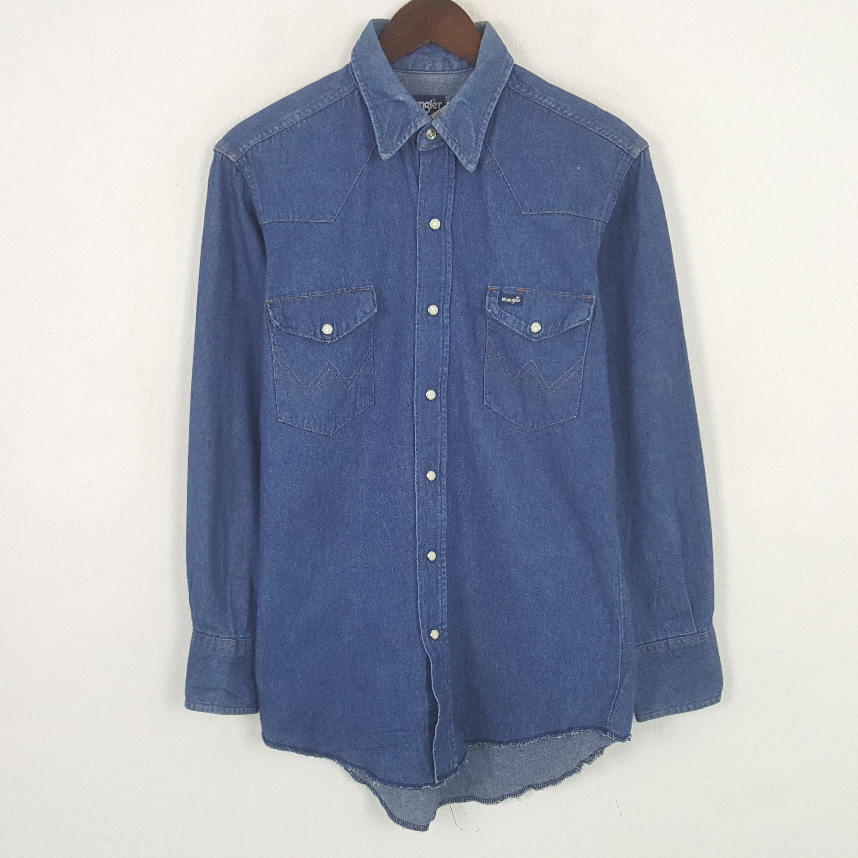 Vintage Wrangler Western Pearl Snap Button Up Shirt