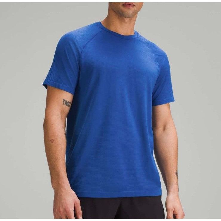 Lululemon Lululemon Metal Vent Tech Short Sleeve XL Dark Royal blue Me Size US XL / EU 56 / 4 - 1 Thumbnail