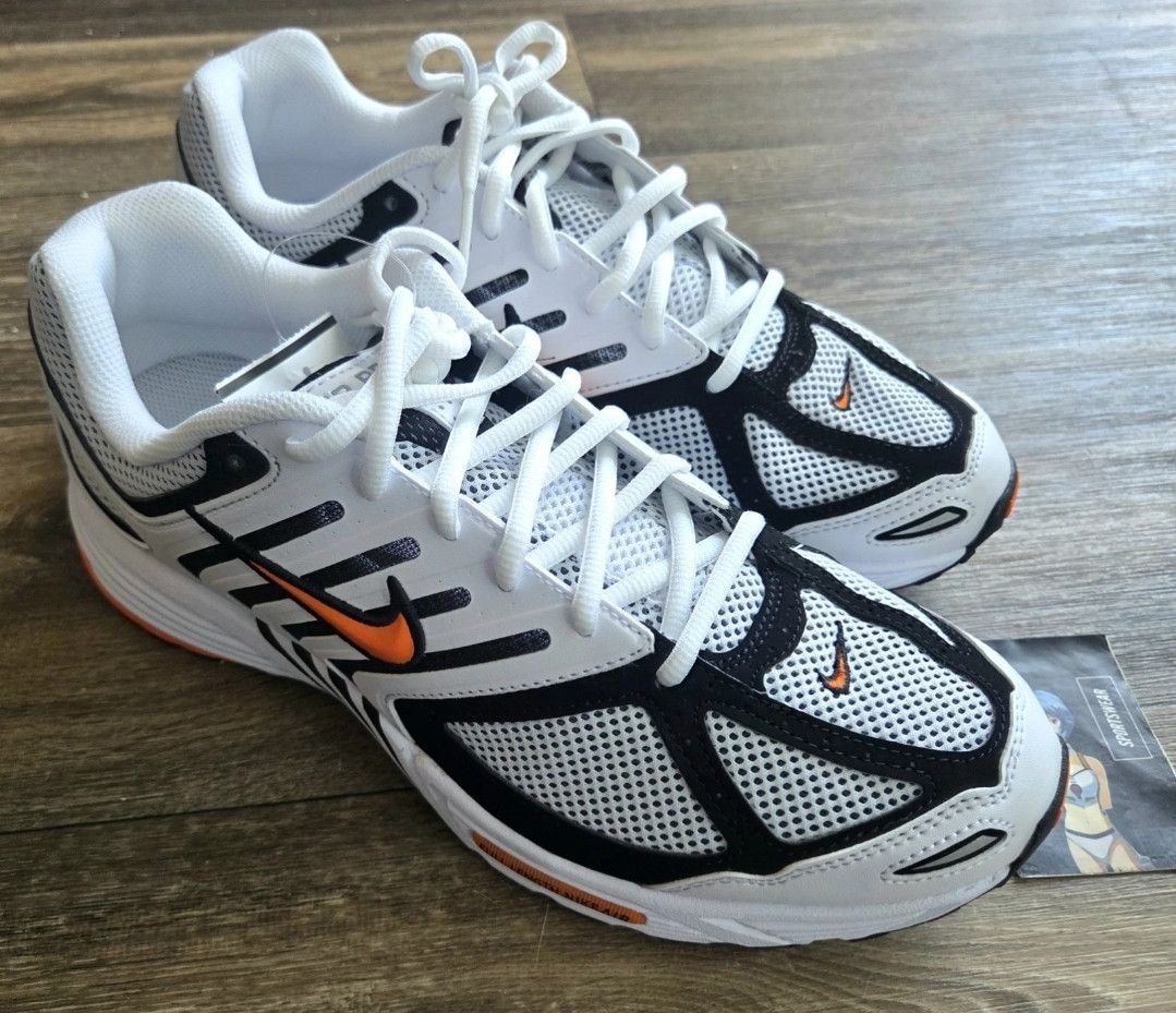 Nike Air Pegasus 2K5 Running Shoes Size US 10 / EU 43 - 1 Thumbnail