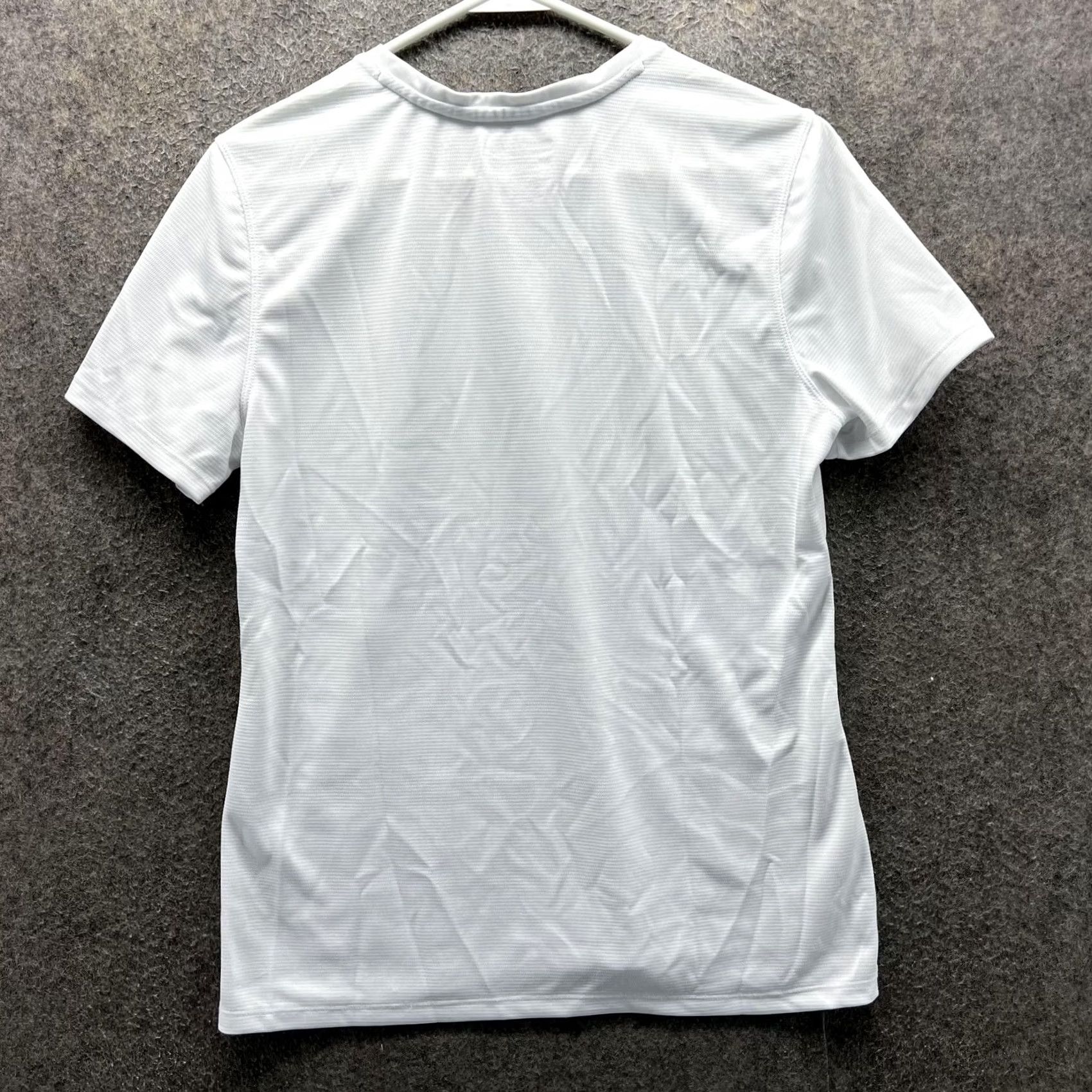 Vintage Reel Legends Freeline Shirt Mens M White V-Neck Short Sleeve Performance Fishing Tee Top Size US M / EU 48-50 / 2 - 7 Thumbnail