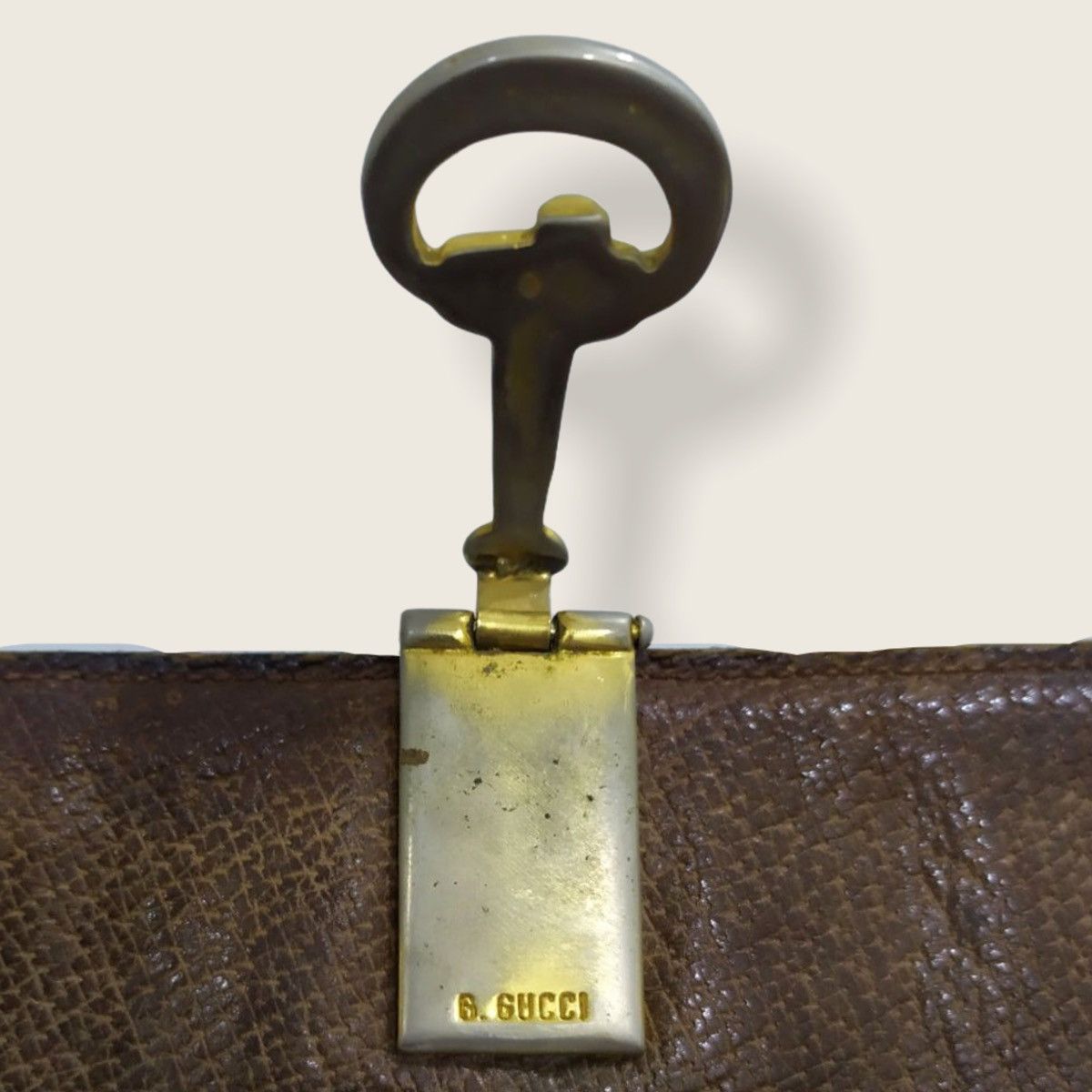 Gucci ‼️LASTDROP‼️ AUTHENTIC VINTAGE GUCCI GG LONG WALLET Size ONE SIZE - 6 Thumbnail