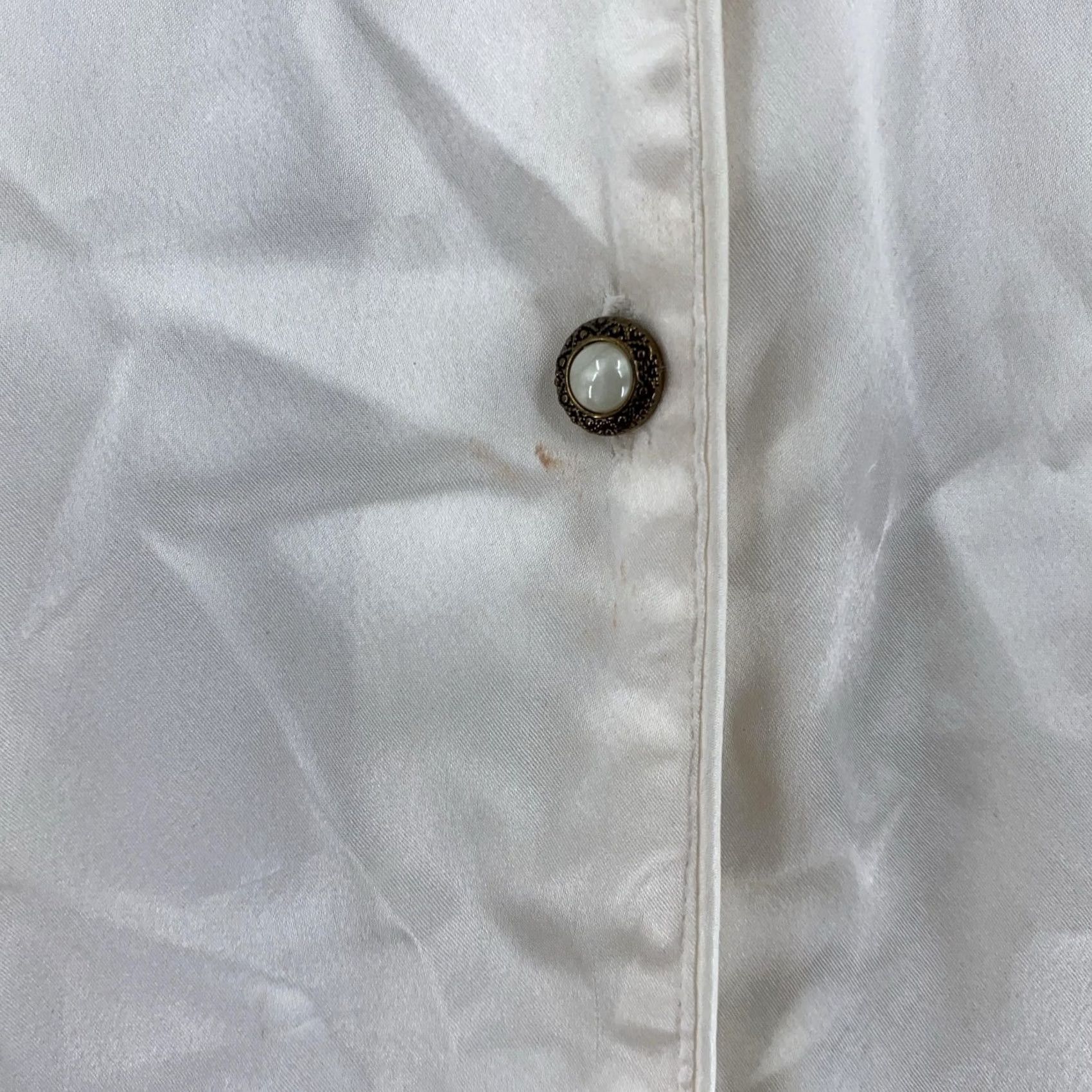 Victoria's Secret Vtg Victoria's Secret Gold Label Satin Pajama Top Womens M/L Ivory Pearl Button 3/4 Sleeve V-Neck Blouse Vintage Ladies Shirt Size M / US 6-8 / IT 42-44 - 5 Thumbnail