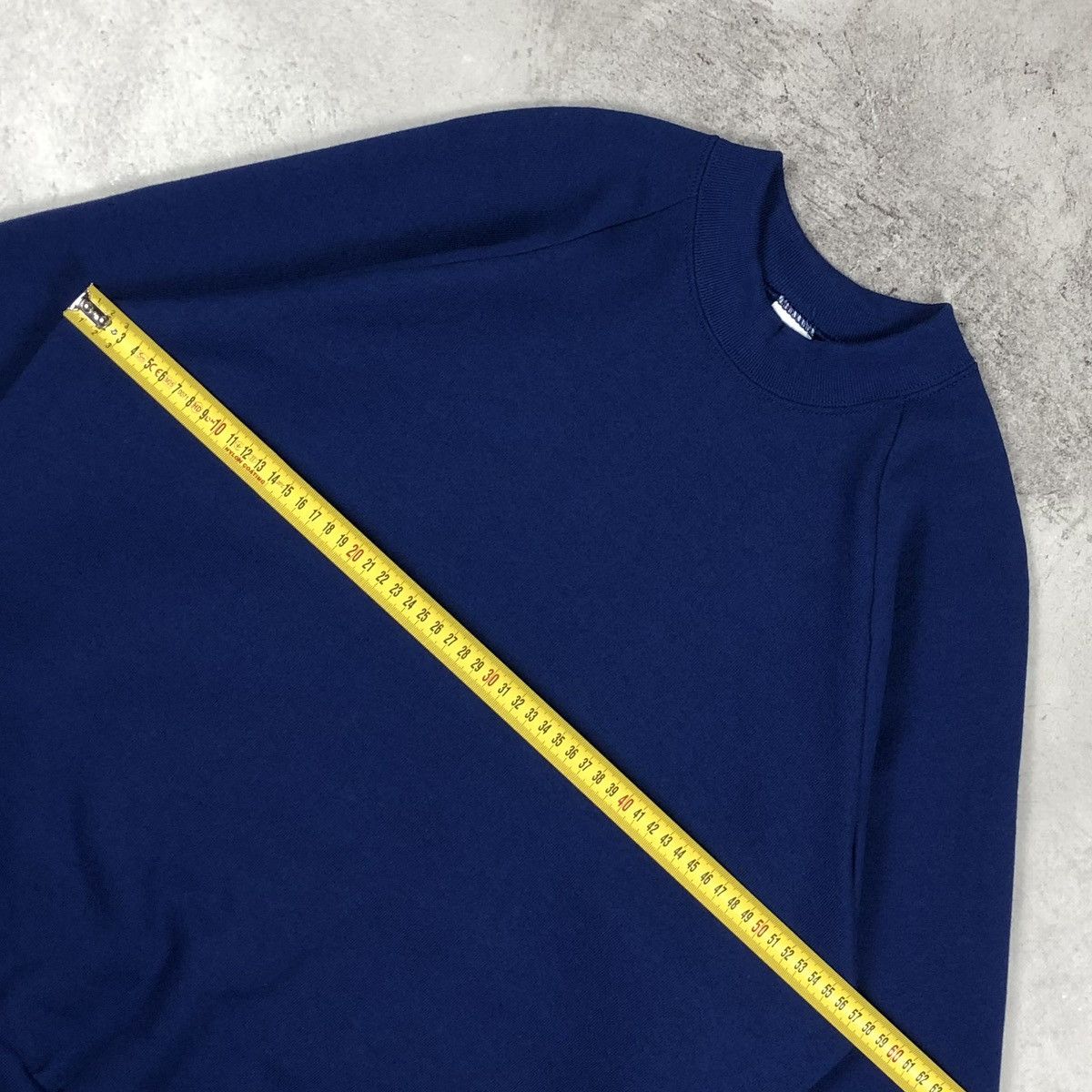 Fruit Of The Loom Vintage 90s Fruit of the Loom Sweatshirt Size US XL / EU 56 / 4 - 13 Thumbnail