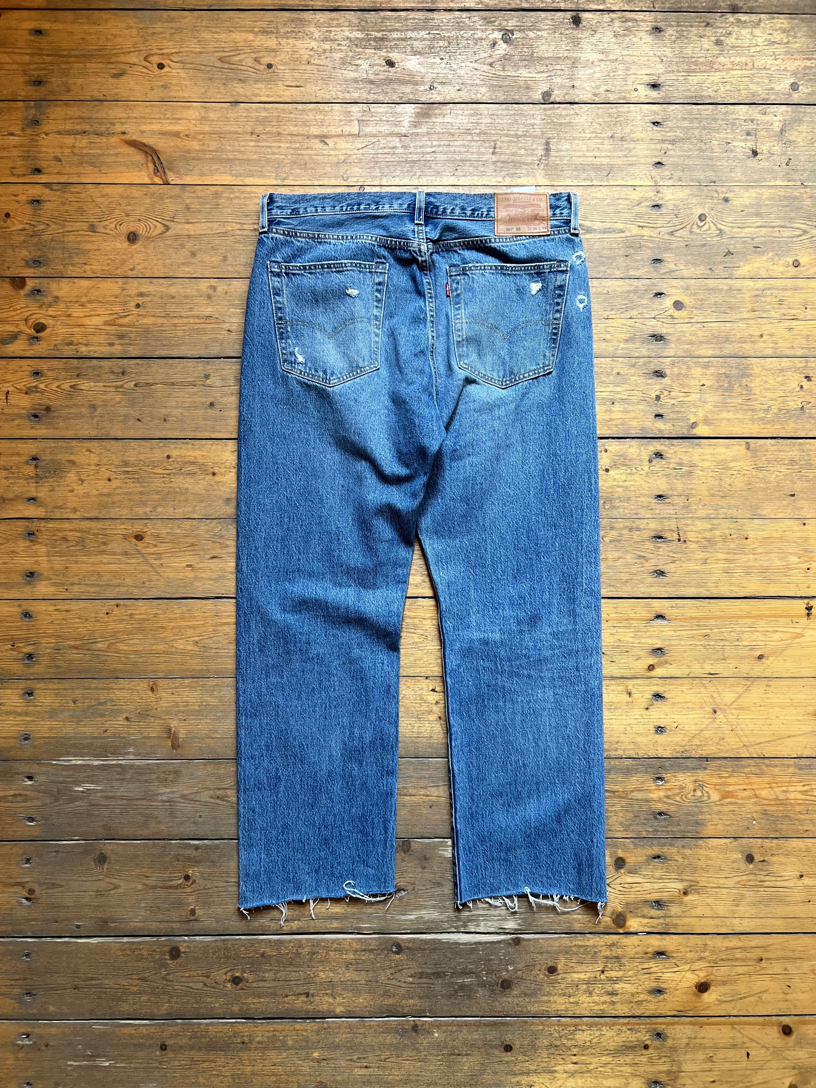 Levi's Vintage Clothing Levis Distressed 501 93 Baggie Relaxed Fit Denim Jeans pants Size US 36 / EU 52 - 3 Thumbnail
