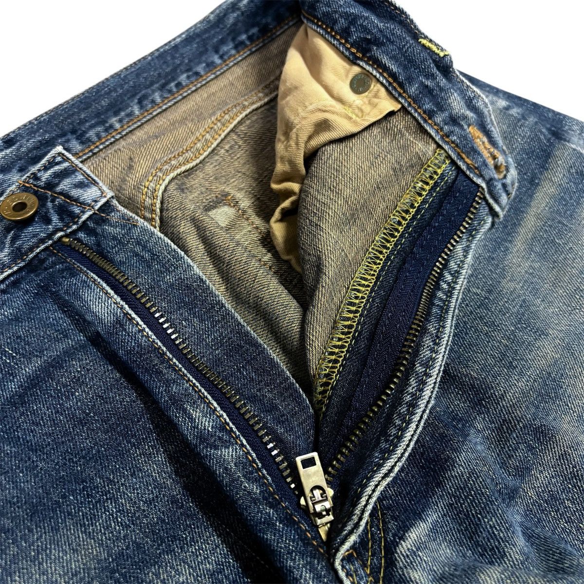 Edwin RARE 90s EDWIN 505XX DISTRESSED SELVEDGE REDLINE DENIM JEANS Size US 34 / EU 50 - 10 Thumbnail