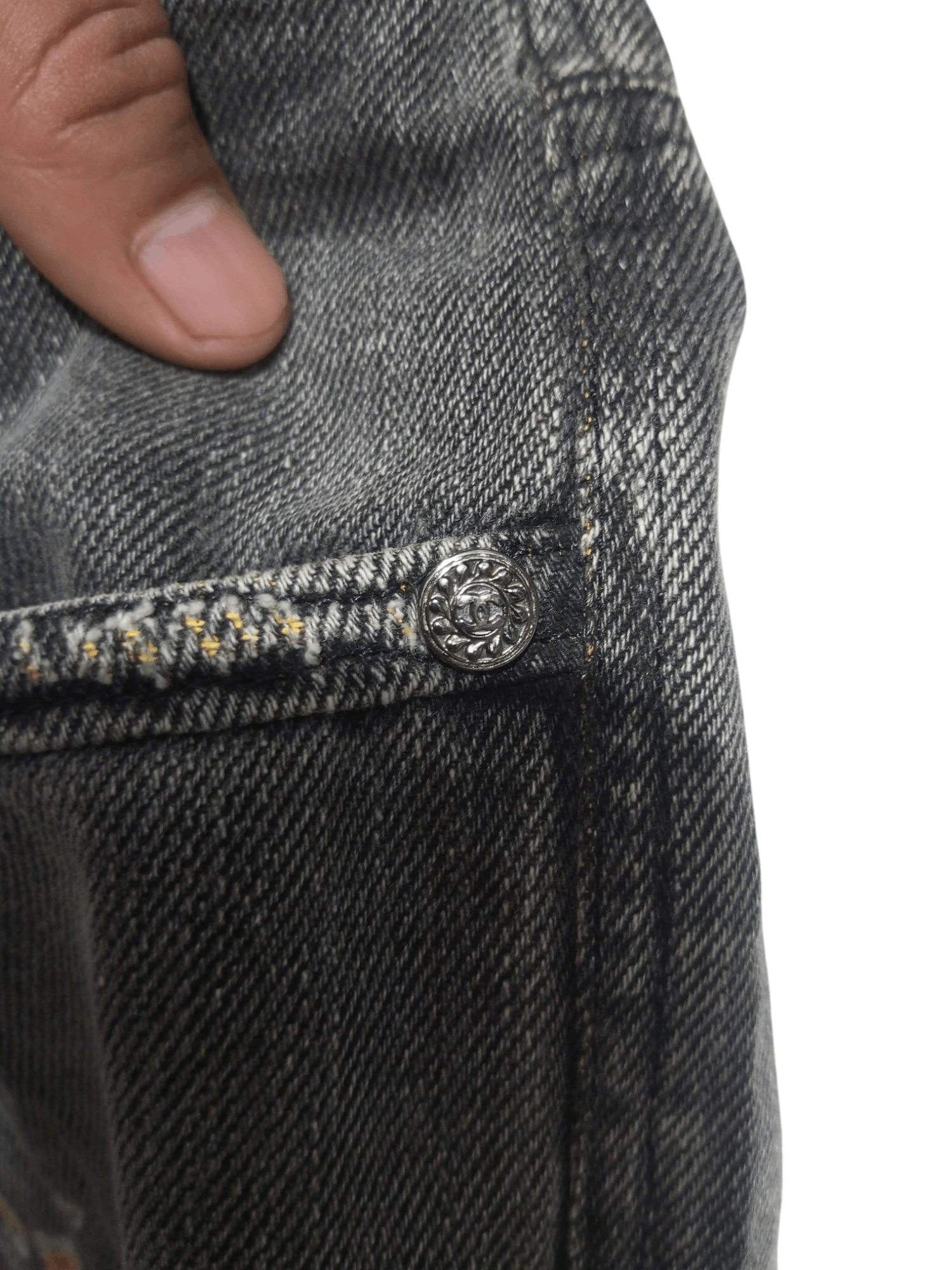 Chanel × Vintage Vintage chanel distressed denim jeans Size 29" - 6 Thumbnail