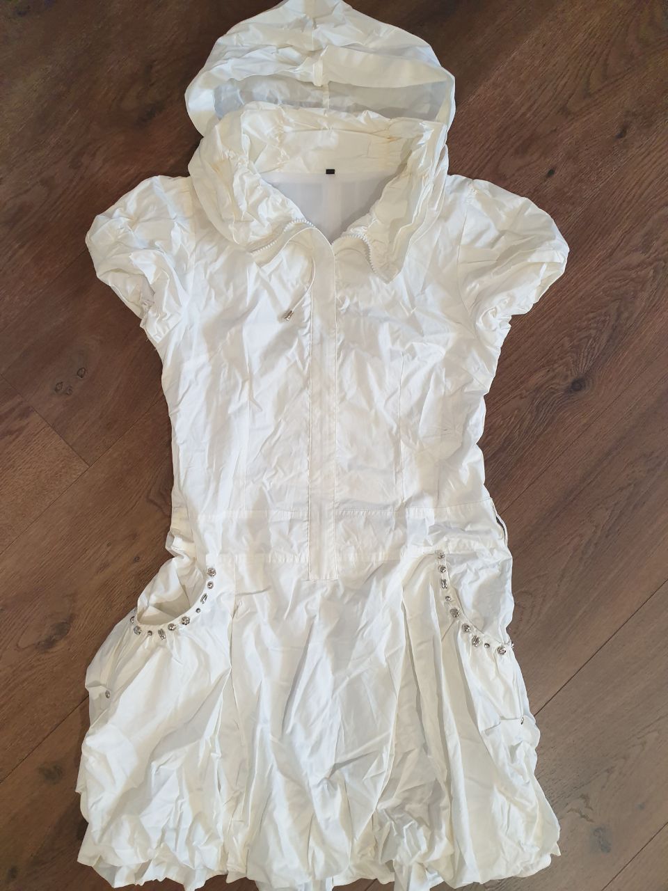 FUNCTIONAL white bubble dress sz M