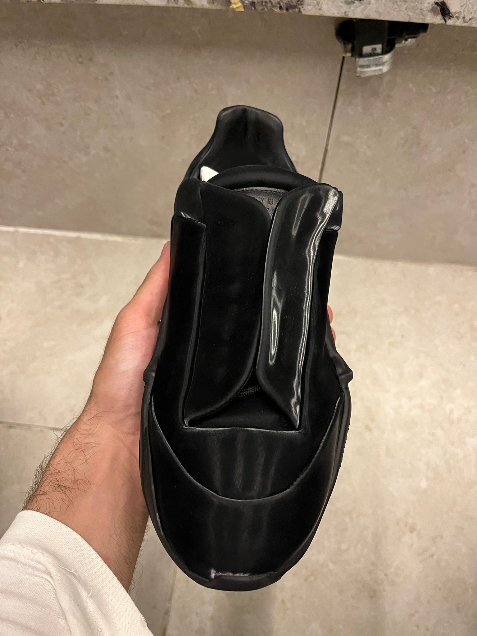 Maison Margiela Low Top Future Sneakers in Black Size US 8 / EU 41 - 15 Thumbnail