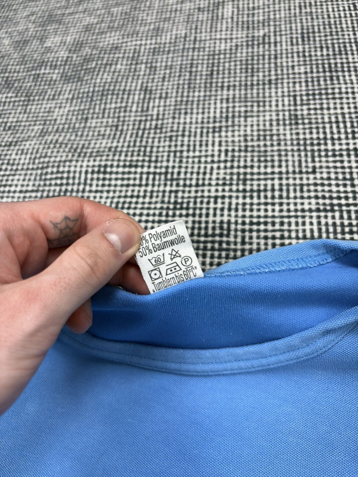 Vintage 80s bundeswehr fade vintage tee army military kanye vultures Size US L / EU 52-54 / 3 - 5 Thumbnail