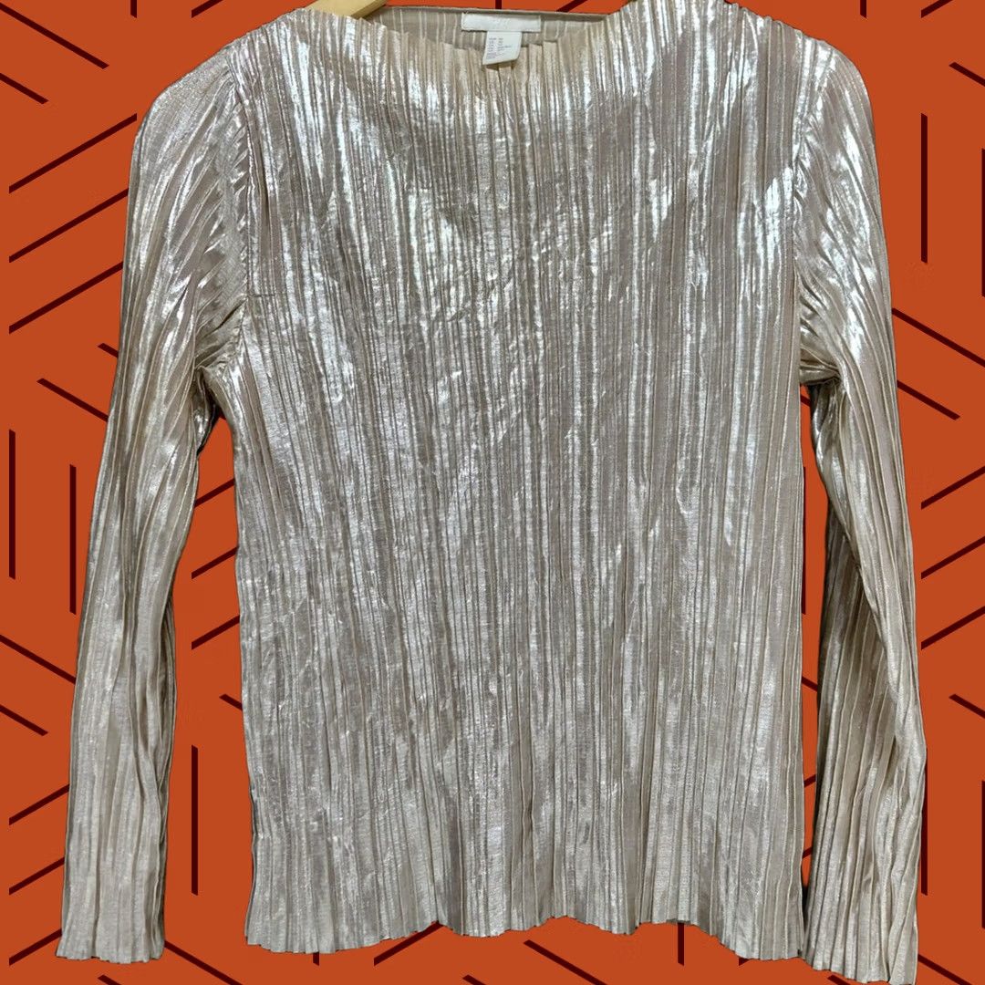 H&M H&M Metallic Long Sleeve Top Silver Solid Knit Women XS Crew Neck Pullover Blouse Size XS / US 0-2 / IT 36-38 - 1 Thumbnail