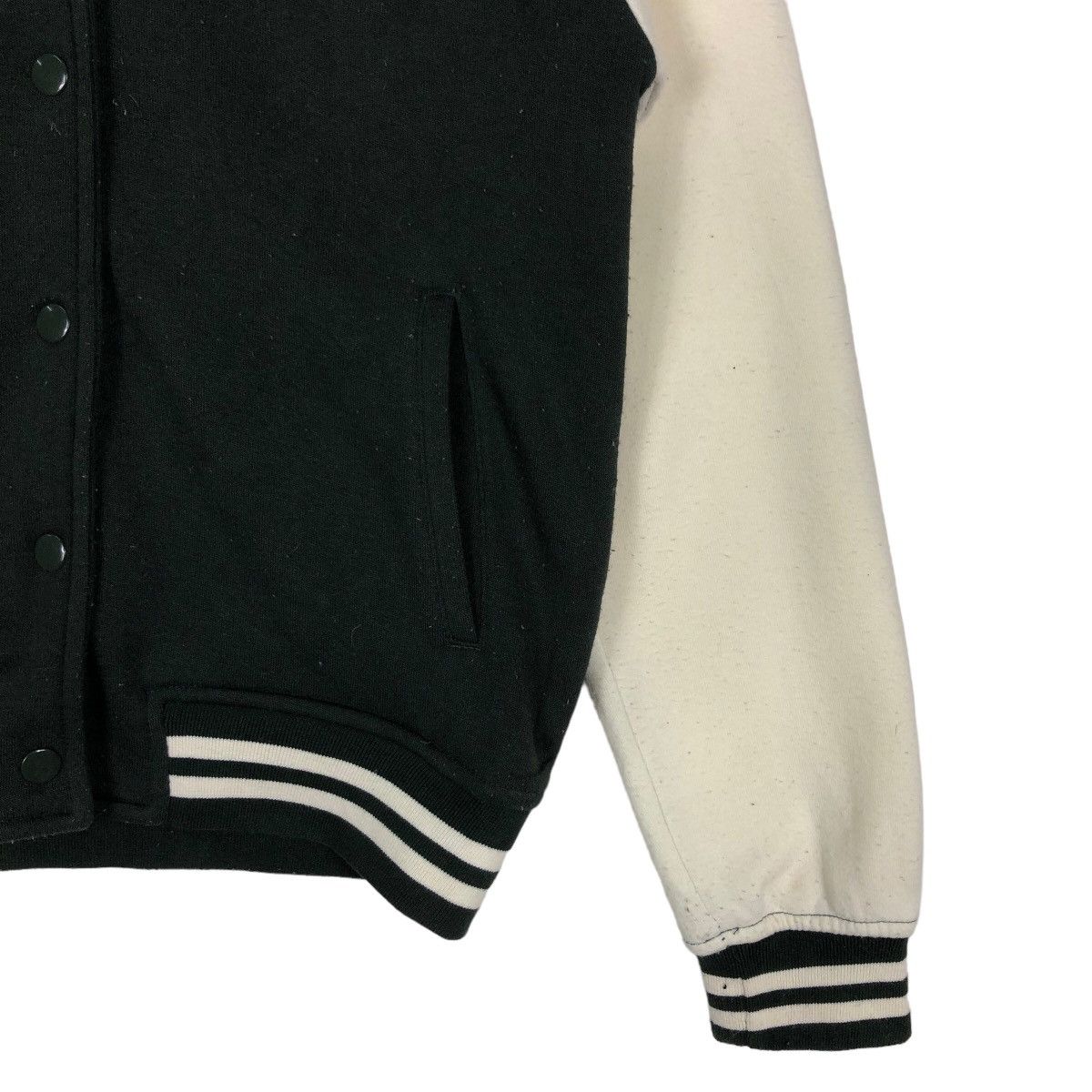 Japanese Brand 🔥90’s Vintage Bomber Jacket Converse Big Logo Size US L / EU 52-54 / 3 - 5 Thumbnail