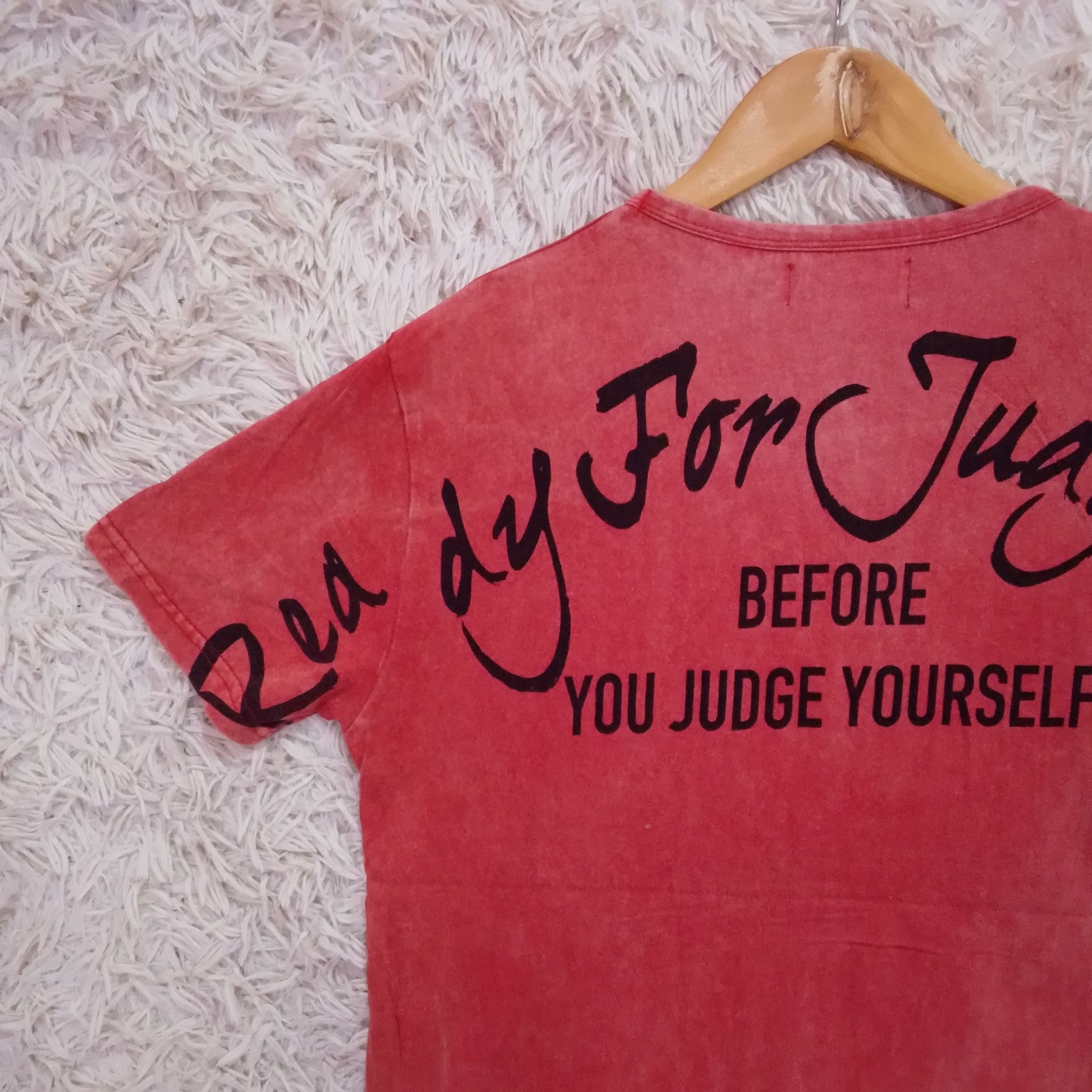 In The Attic In The Attic Homme Head Up Acid Wash Embossed T-shirt lgb Size US M / EU 48-50 / 2 - 3 Thumbnail