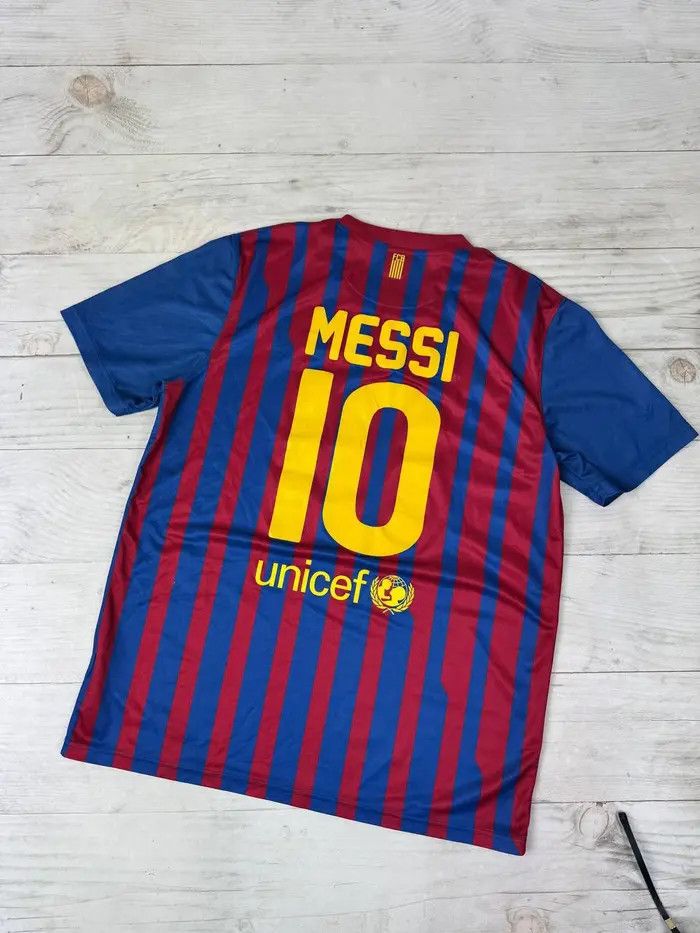Nike Nike FC Barcelona 2011 2012 Messi #10 Home Shirt Jersey Size US L / EU 52-54 / 3 - 20 Thumbnail