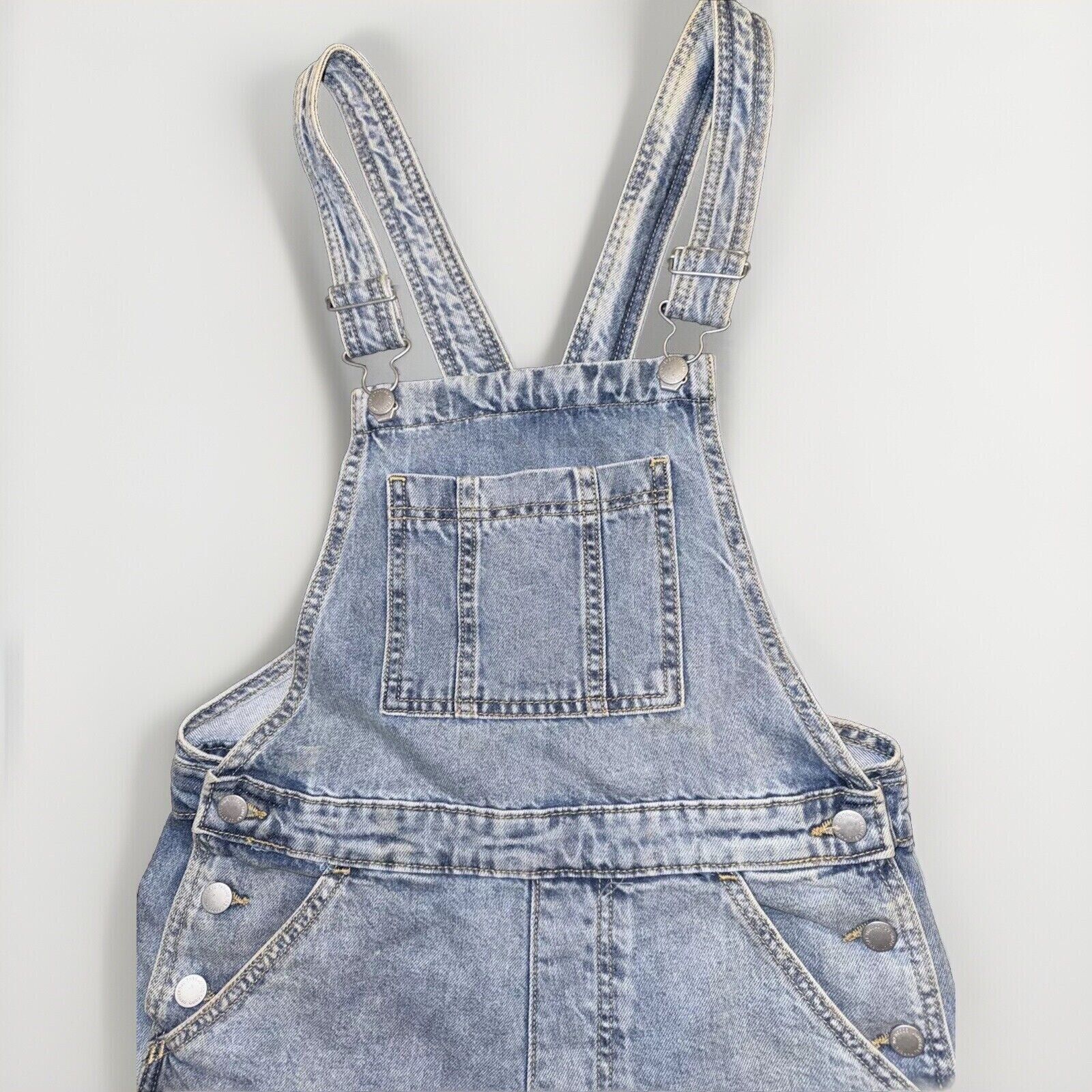 Other Universal Thread Overalls Denim Jean Shorts Women Size 0/25R Size 25" / US 0 / IT 36 - 7 Thumbnail