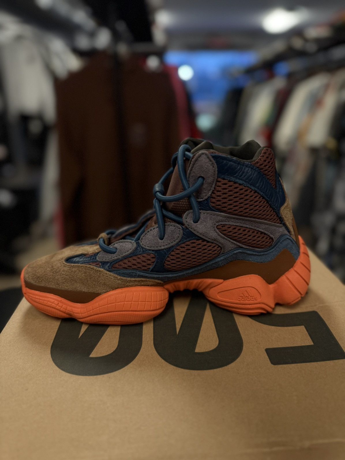Adidas × Yeezy Yeezy Adidas 500 Tactile Orange Size 7.5 (NEW) Size US 7.5 / EU 40-41 - 11 Thumbnail