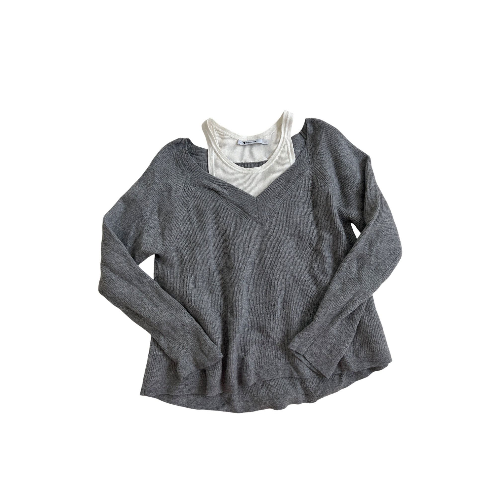 T by Alexander Wang T By Alexander Wang Wool V-Neck Sweater With Inner White Fau Size M / US 6-8 / IT 42-44 - 4 Thumbnail