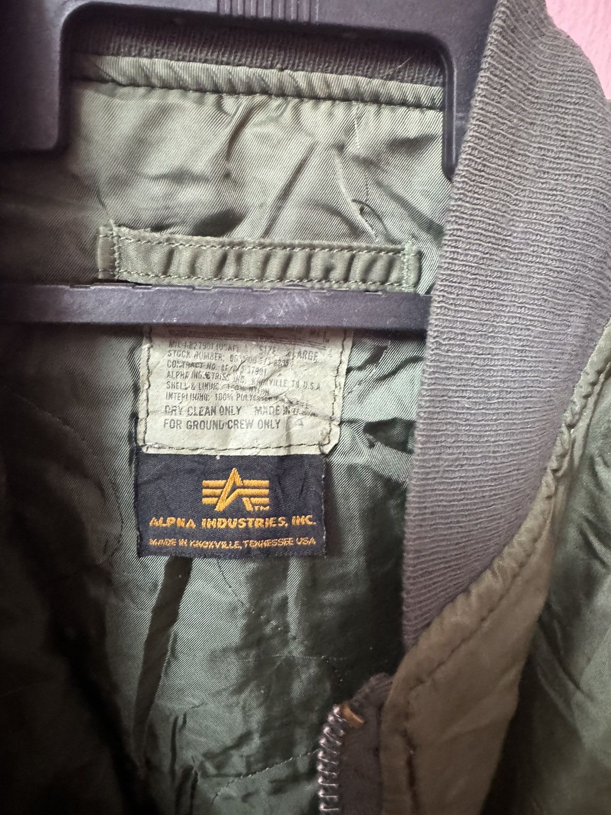 VINTAGE ALPHA INDUSTRIES MA-1 BOMBER JACKET